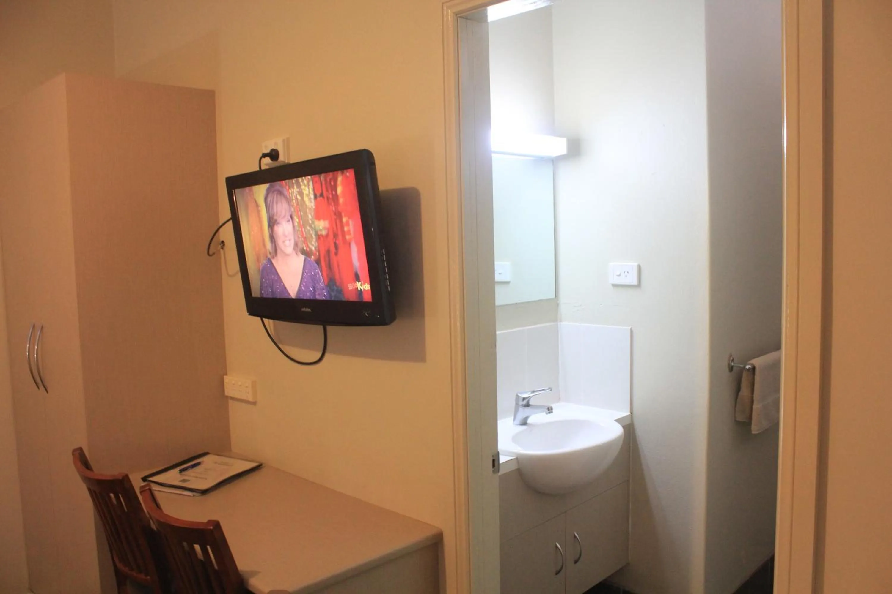 Area and facilities in Aromet Motor Inn