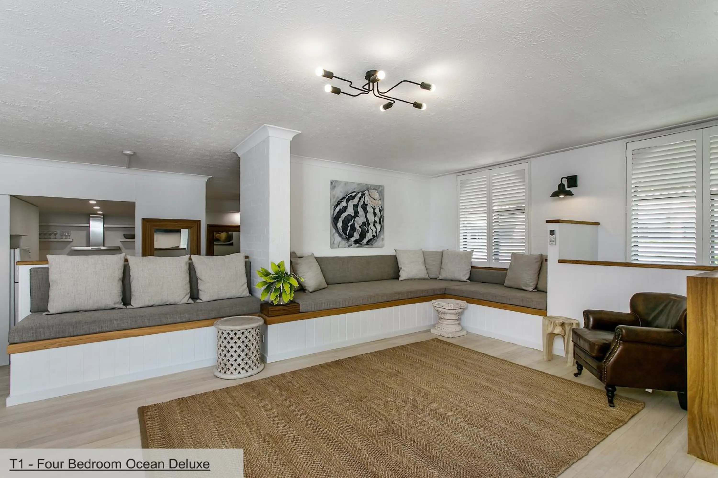 The Terraces Main Beach