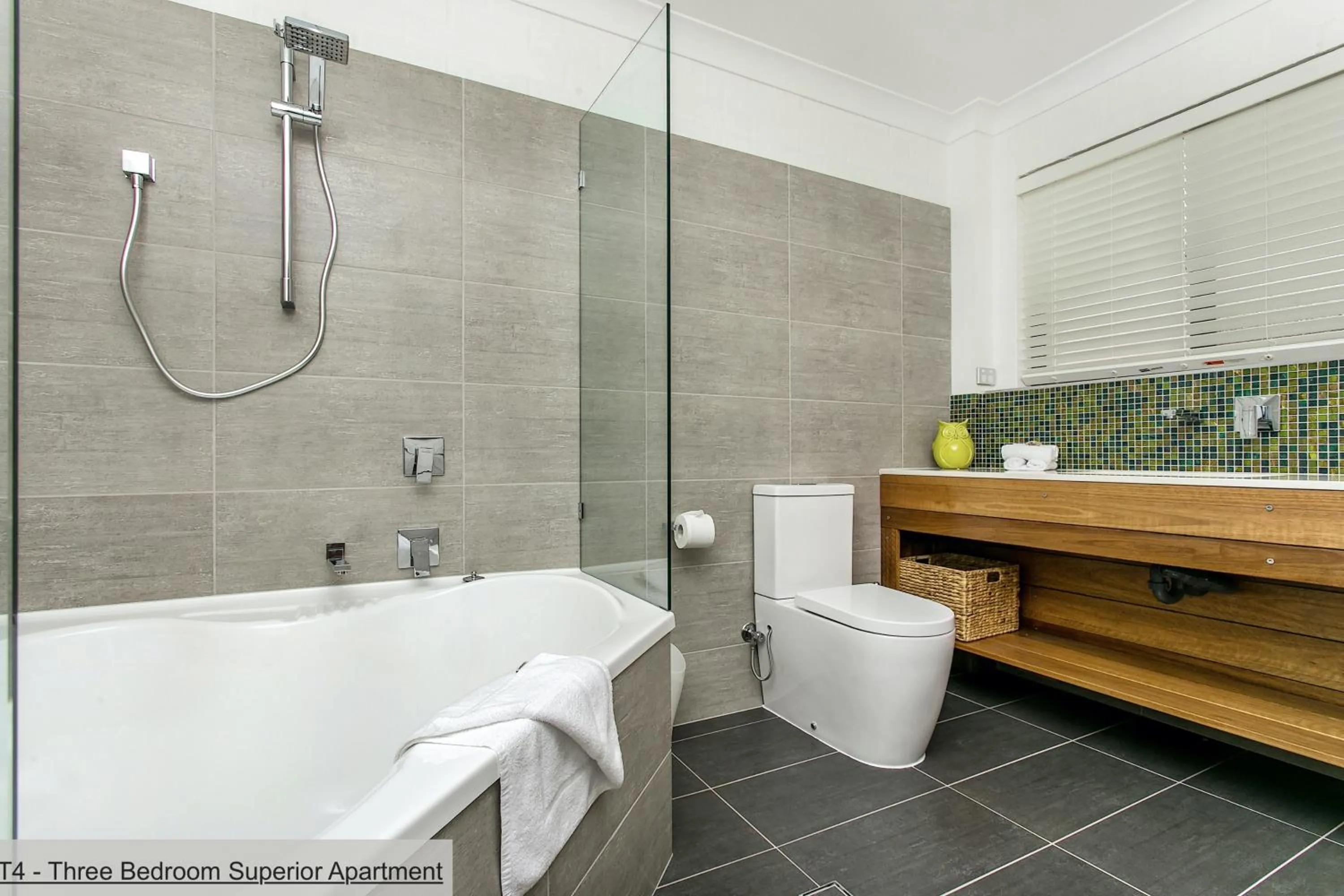 The Terraces Main Beach