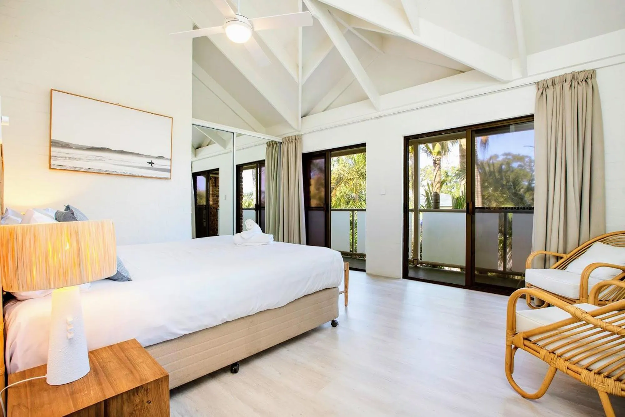 Bed in The Terraces Main Beach