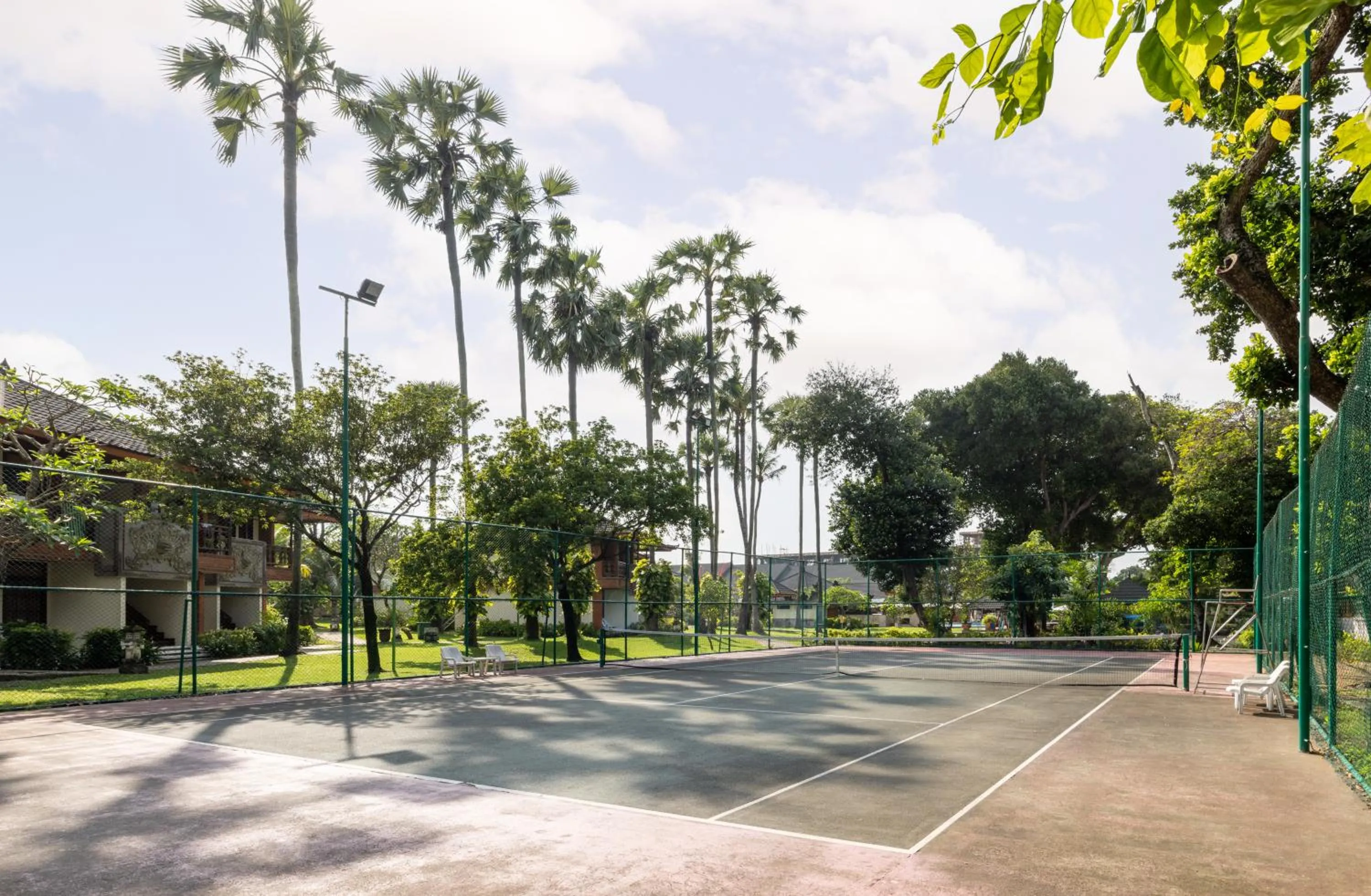 Tennis court in The Jayakarta Bali Beach Resort