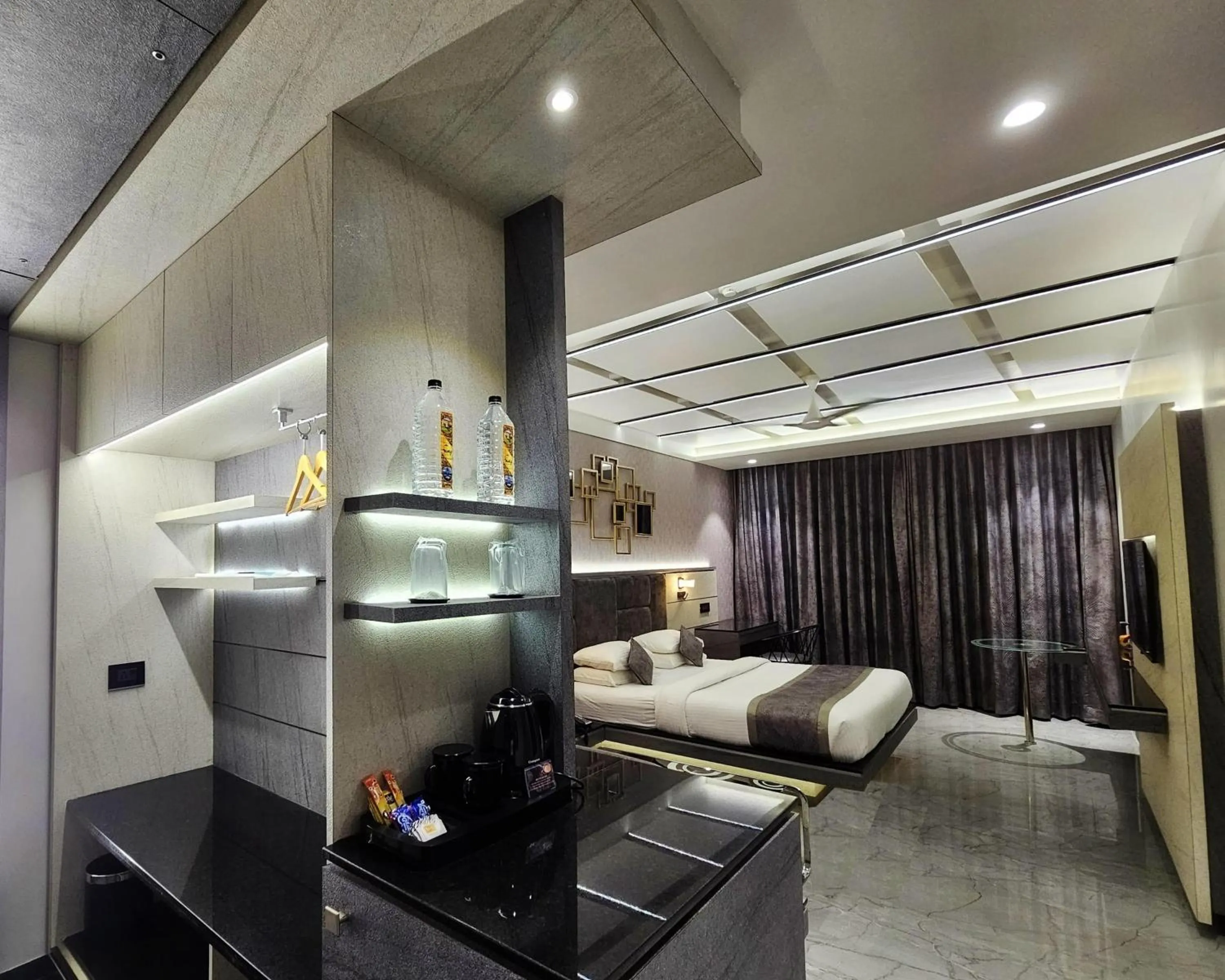 Photo of the whole room, Bed in Malligi,Hampi