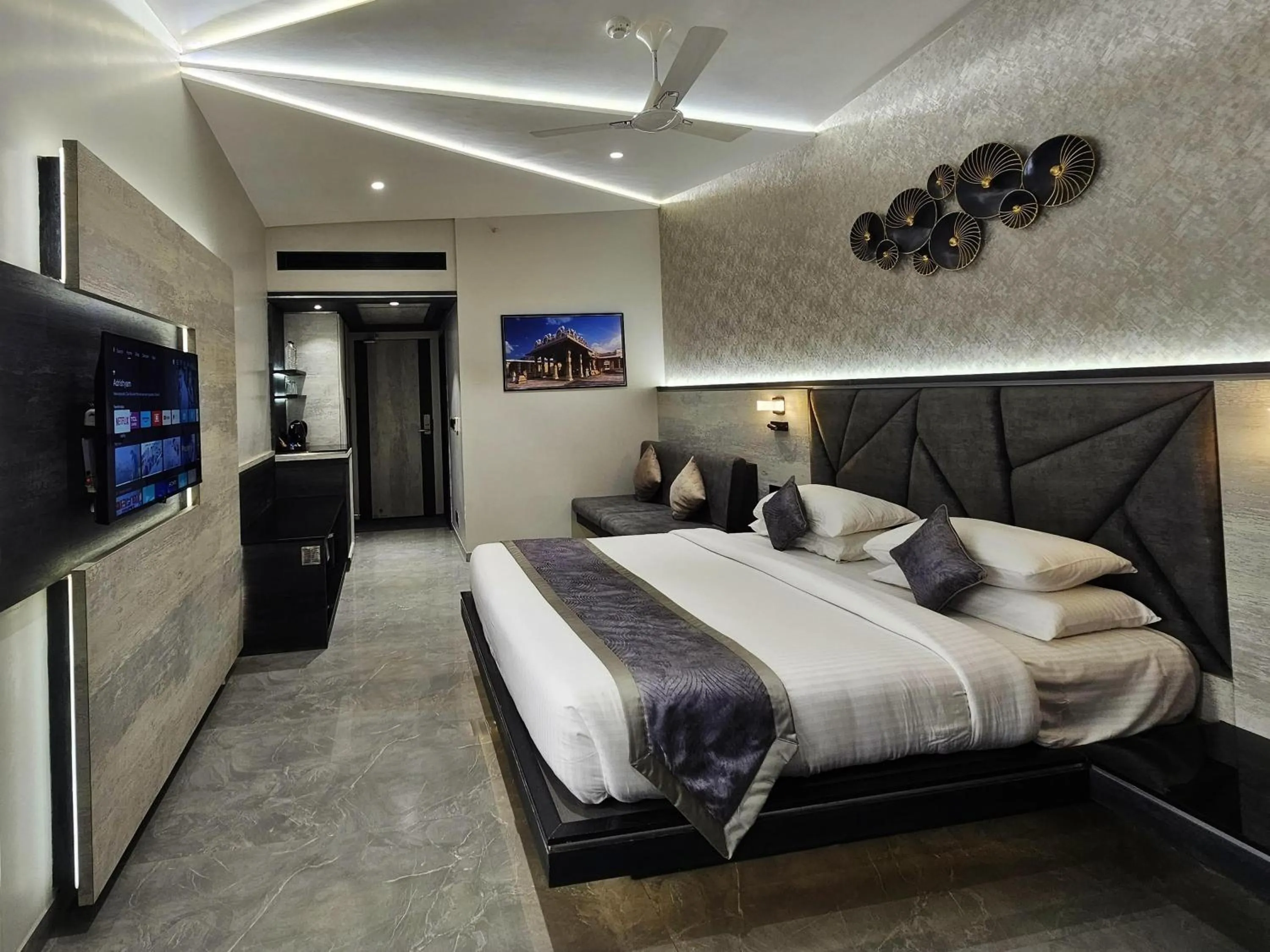 Bed in Malligi,Hampi