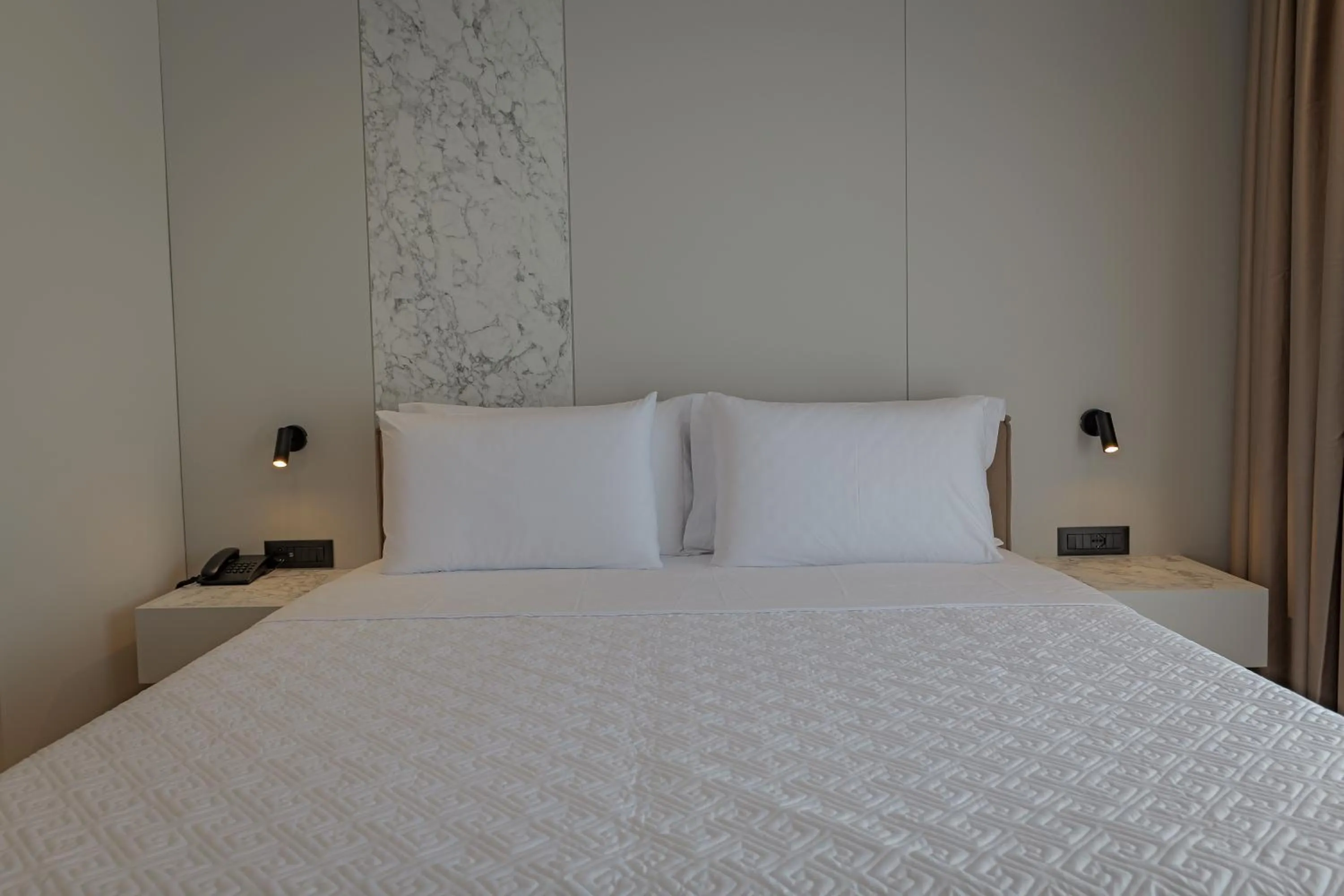 Bedroom, Bed in Hotel Teuta