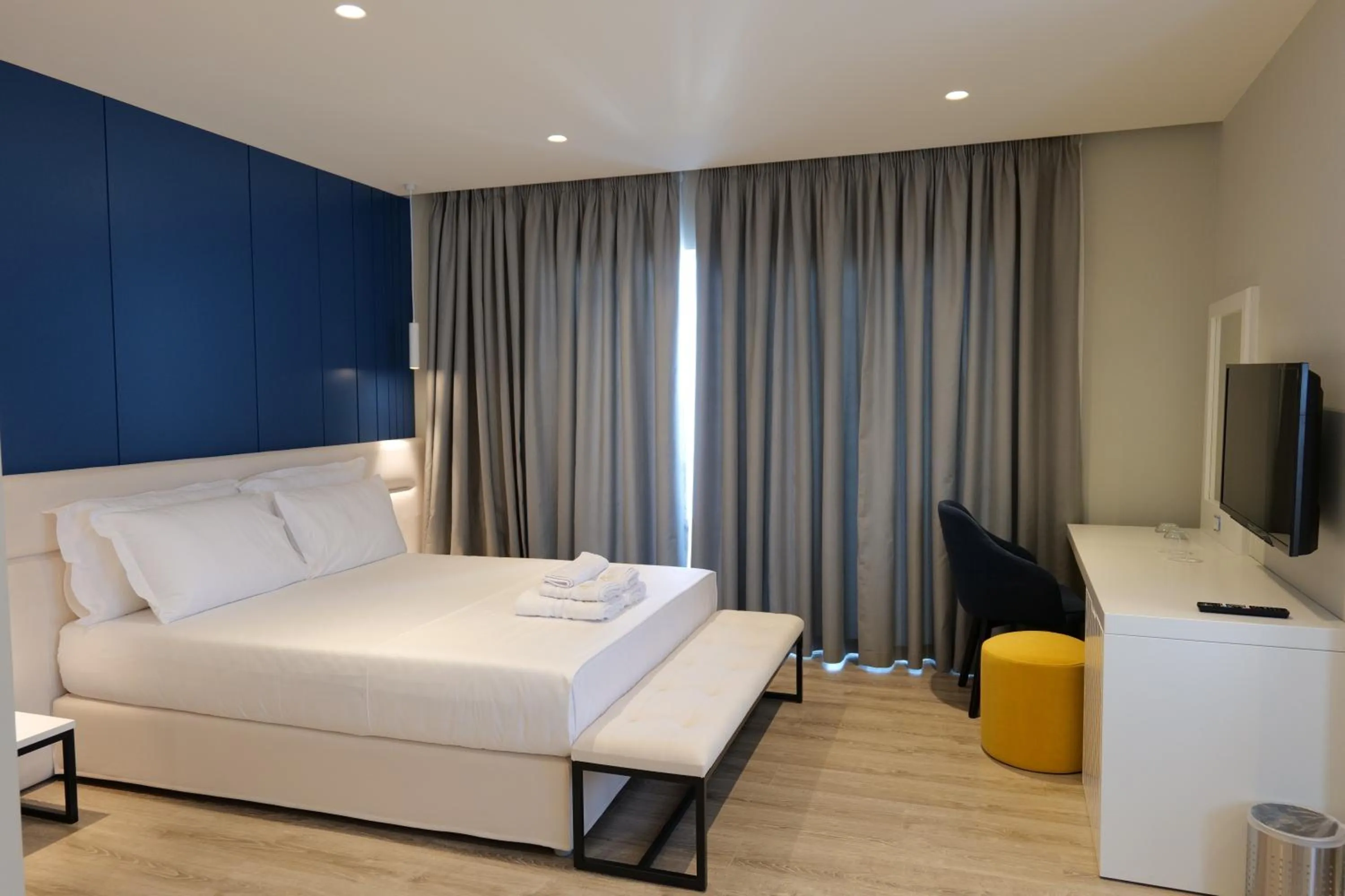 Photo of the whole room, Bed in Hotel Teuta