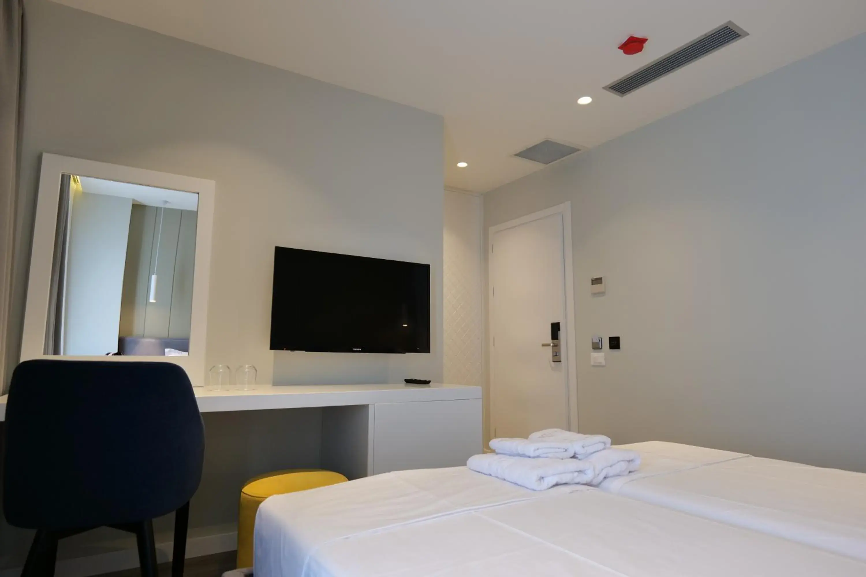 Double or Twin Room with Balcony in Hotel Teuta Double or Twin Room with Balcony in Hotel Teuta