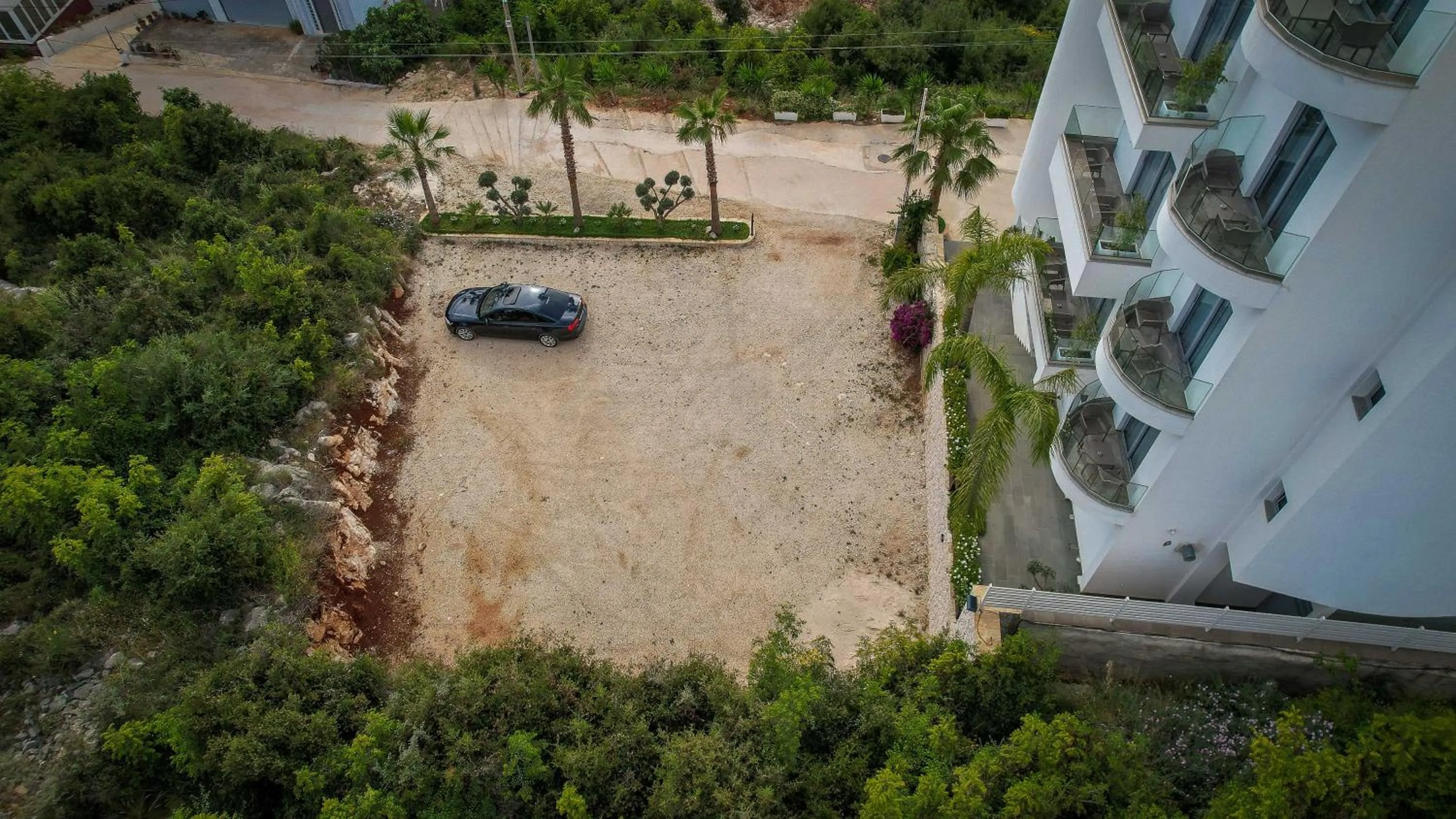 Parking in Hotel Teuta