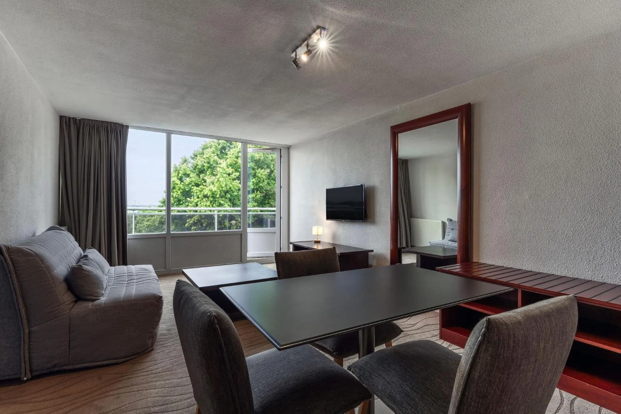 Night in BRIT HOTEL - RESTAURANT Saint-Brieuc Langueux