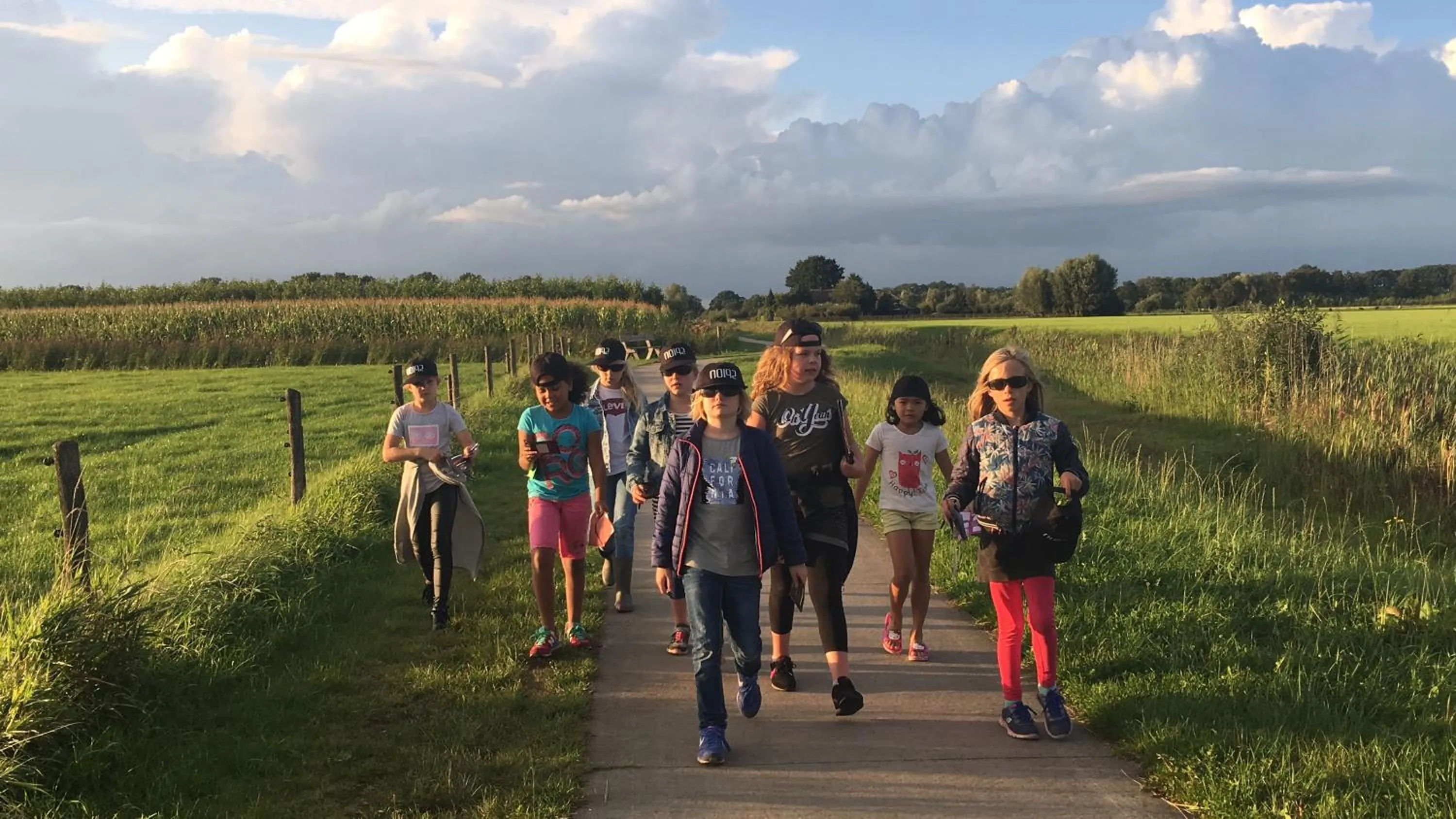 People in De Slaapfabriek vakantiehuis en trainingslocatie
