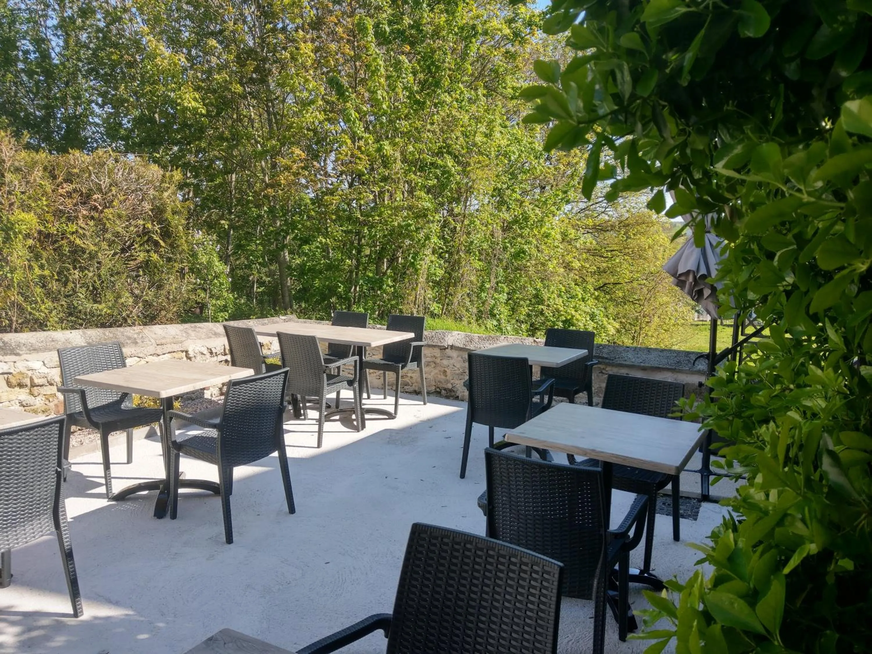 Patio in Le Commerce