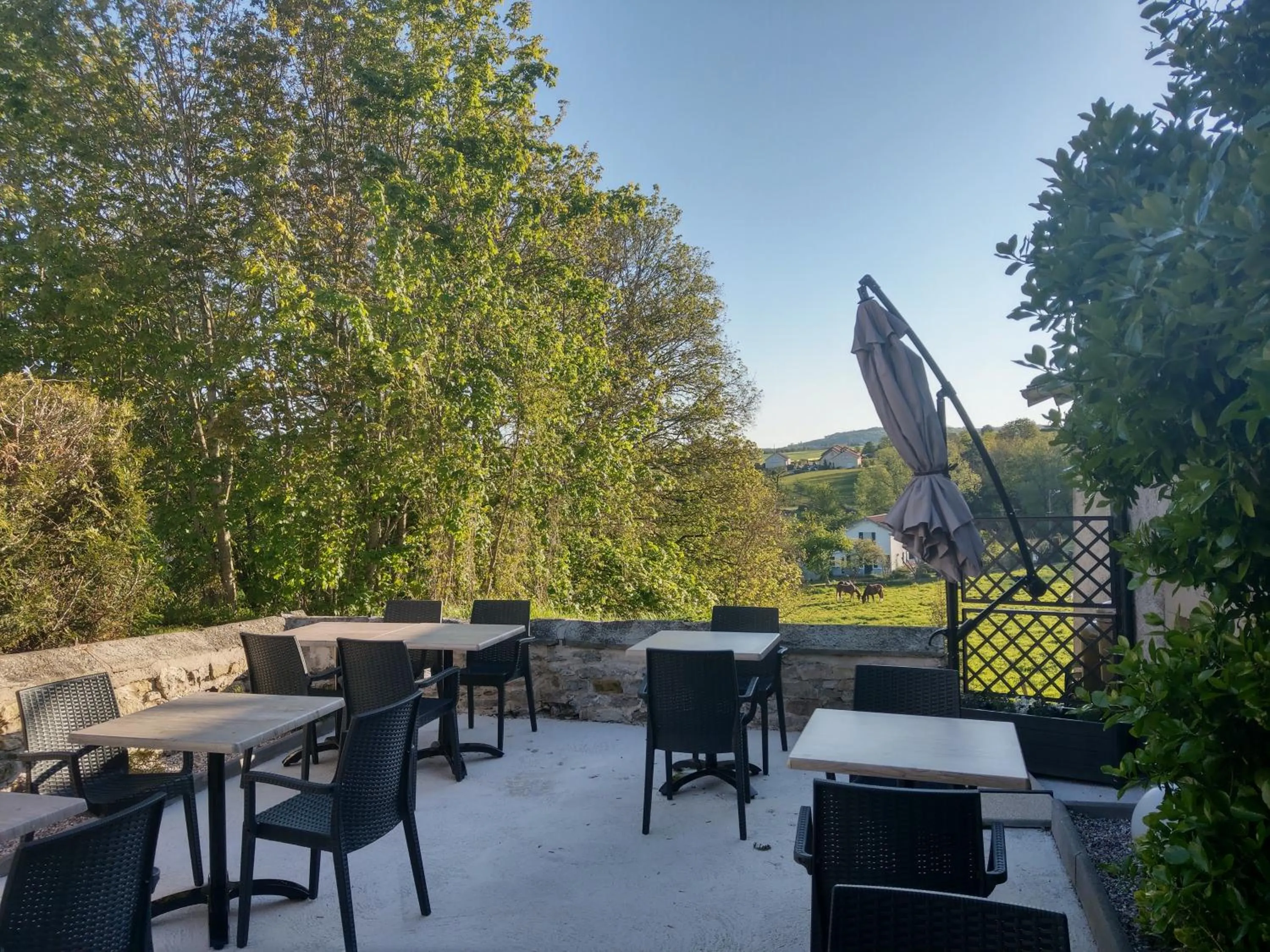 Patio in Le Commerce