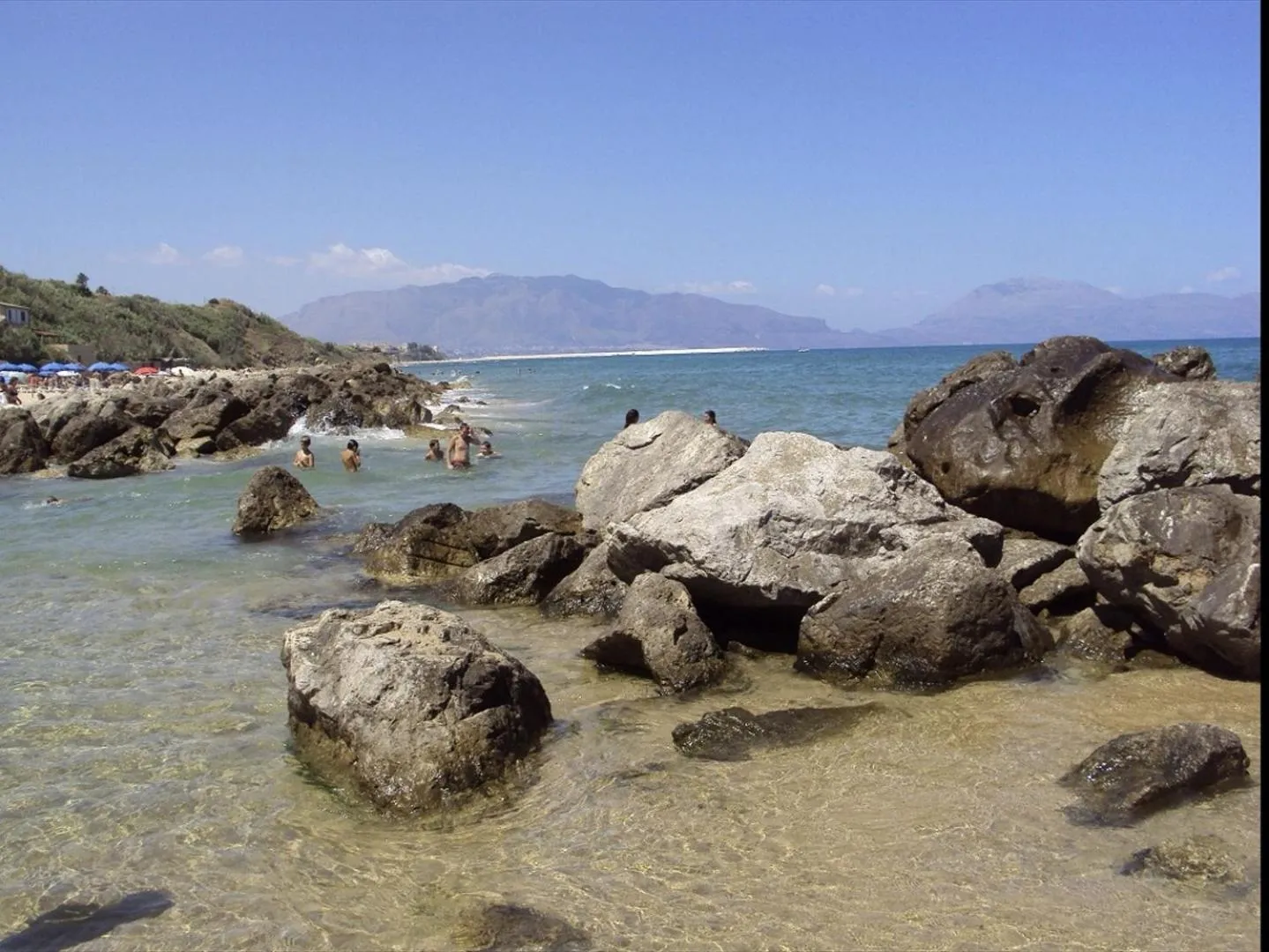 Beach in Short Lets Vacanze "Massimo"