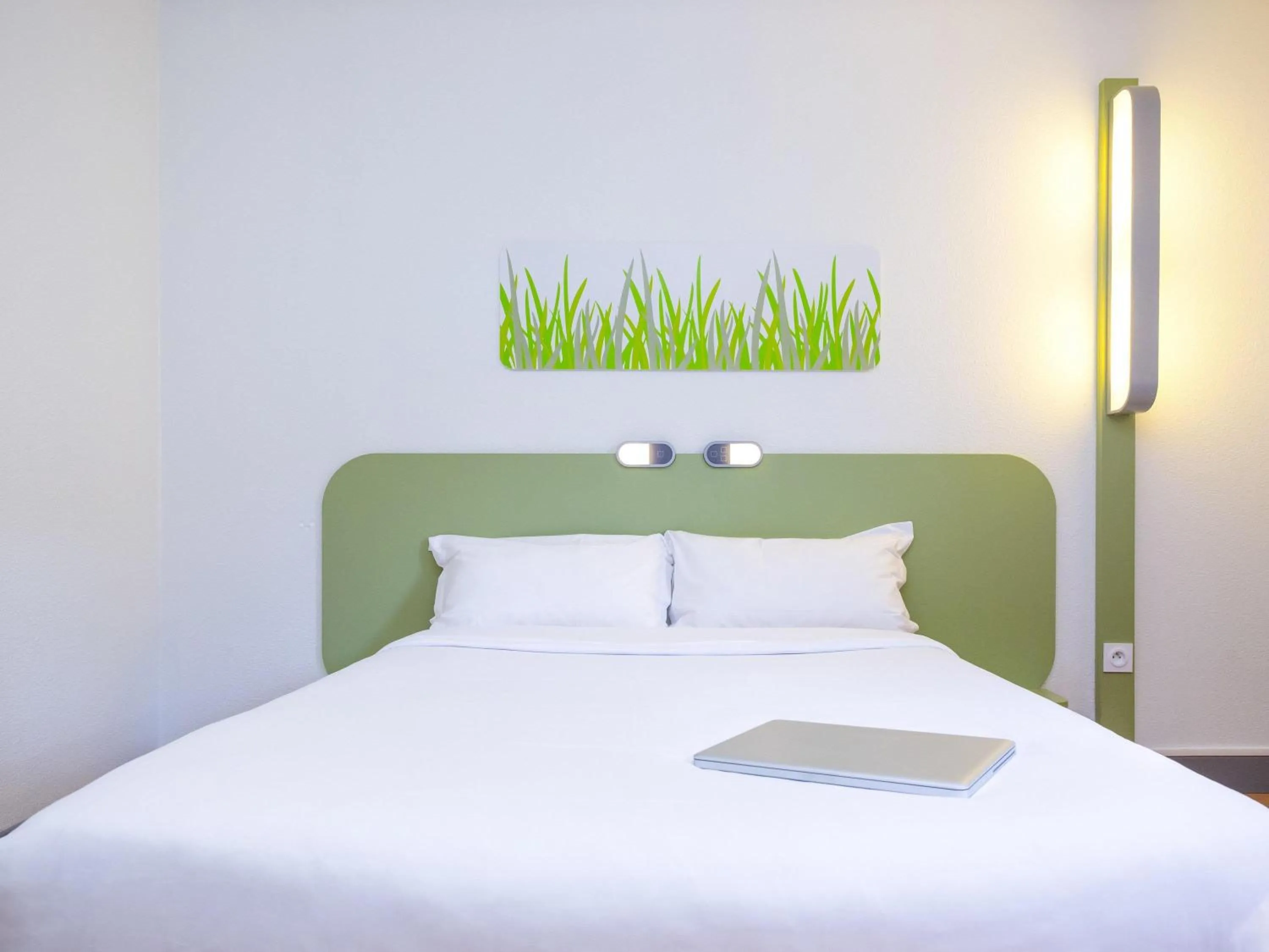 Bedroom, Bed in Ibis budget Périgueux