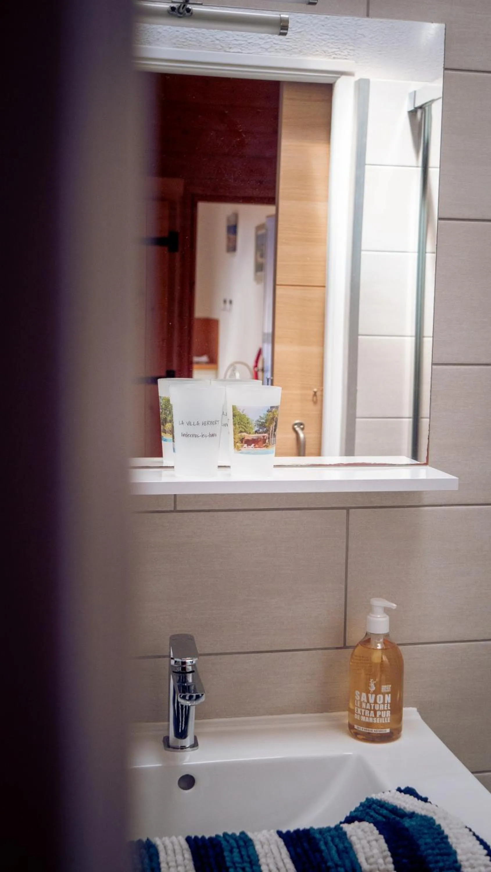 Bathroom in La Villa Herbert Maison d'hôtes à Andernos