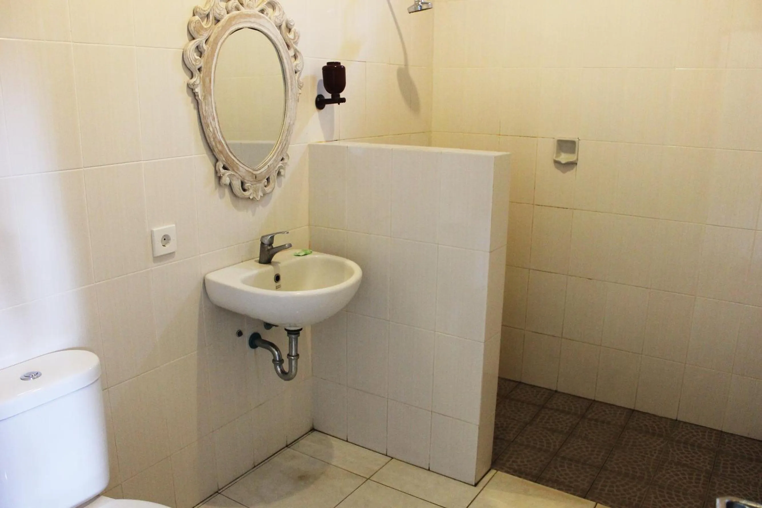 Bathroom in Swan Inn