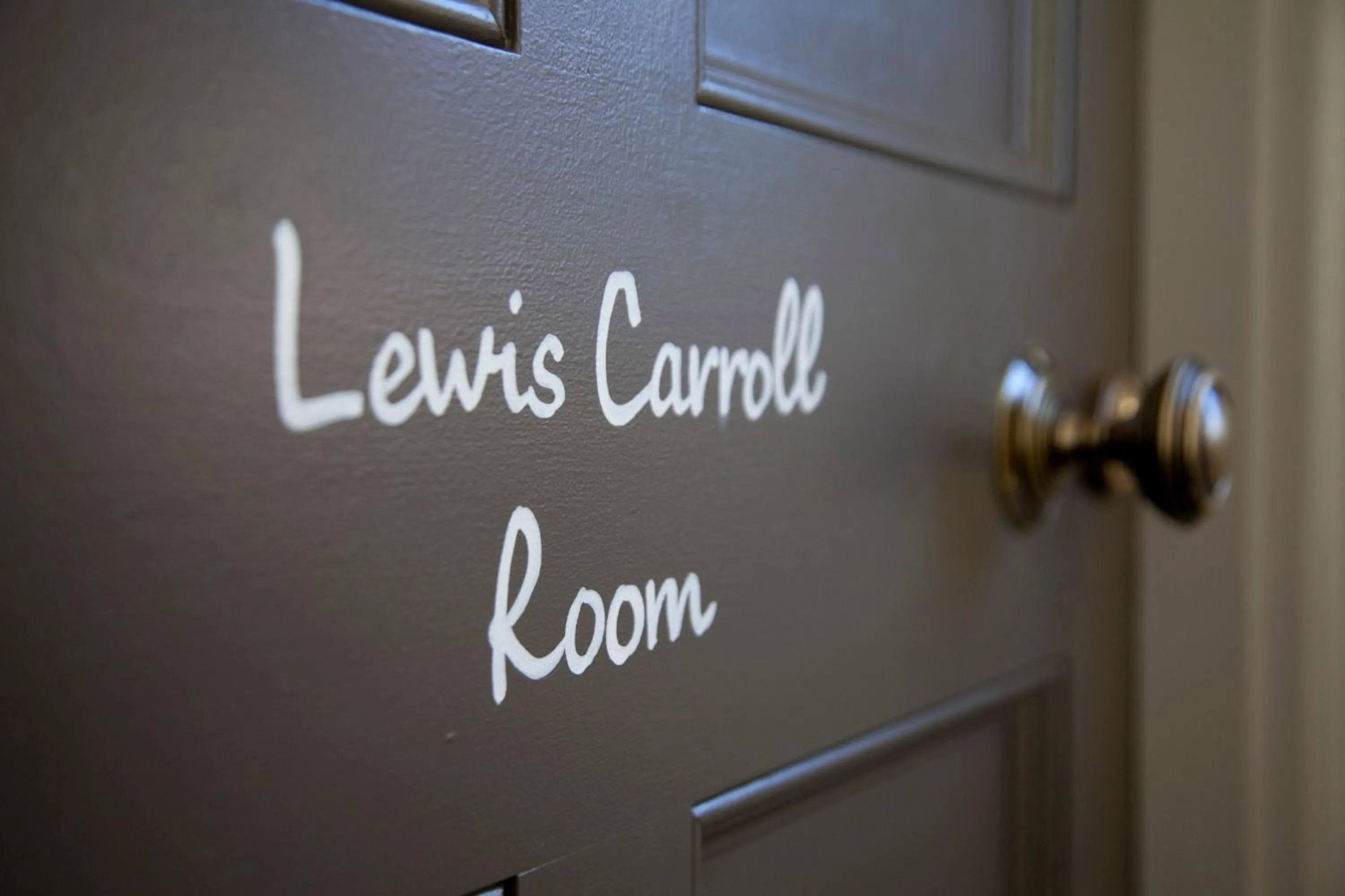 Property building in Vanbrugh House Hotel