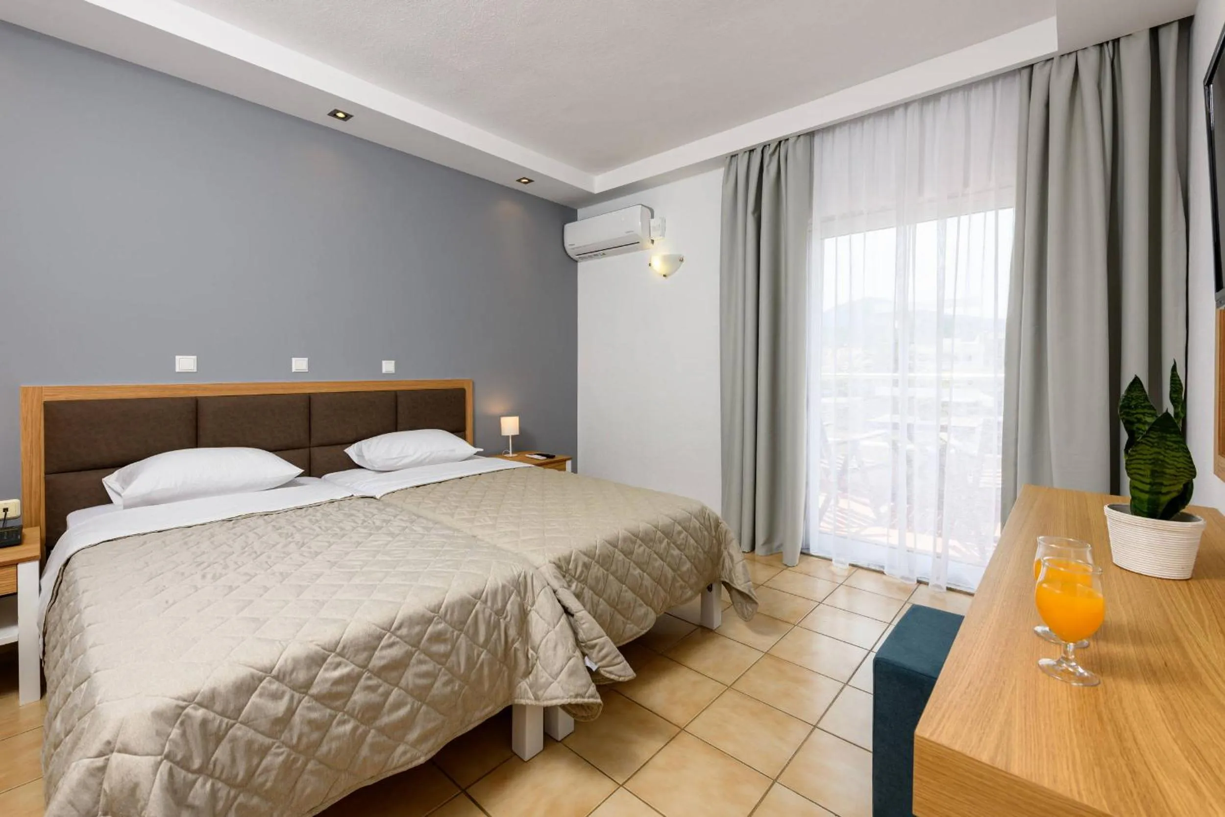 Photo of the whole room, Bed in Hotel Aethria