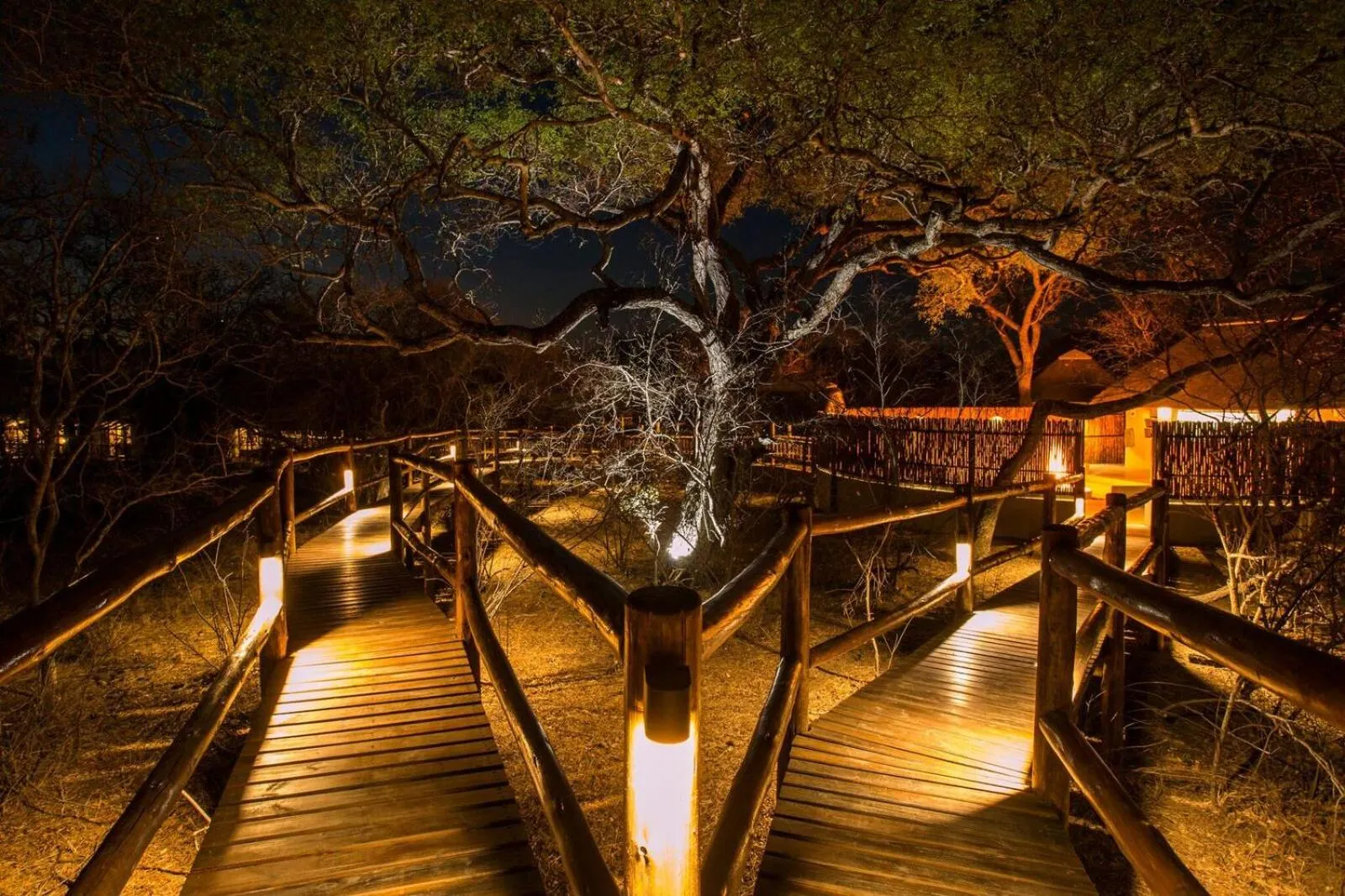 Property building in Vuyani River Lodge