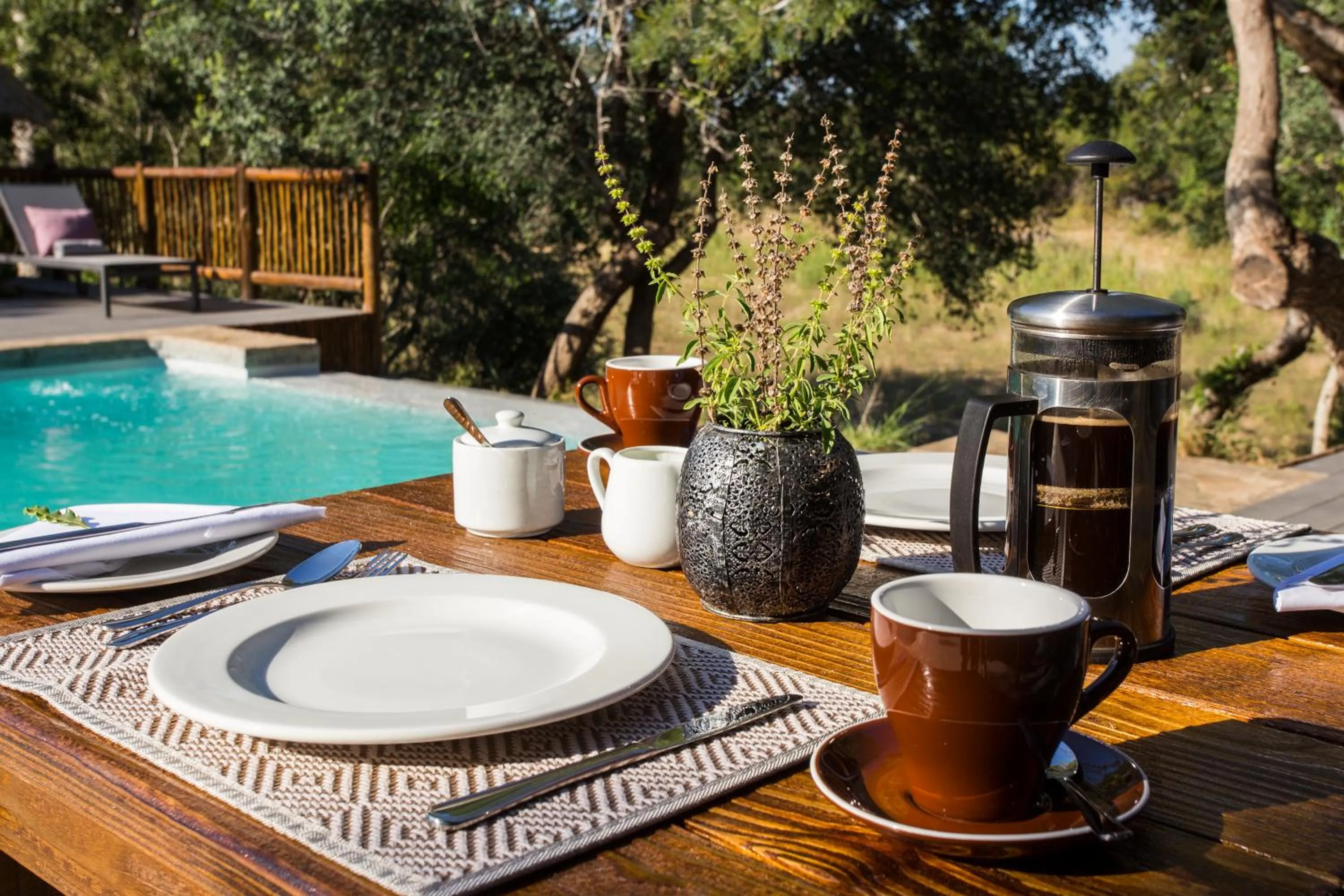 Breakfast in Vuyani River Lodge