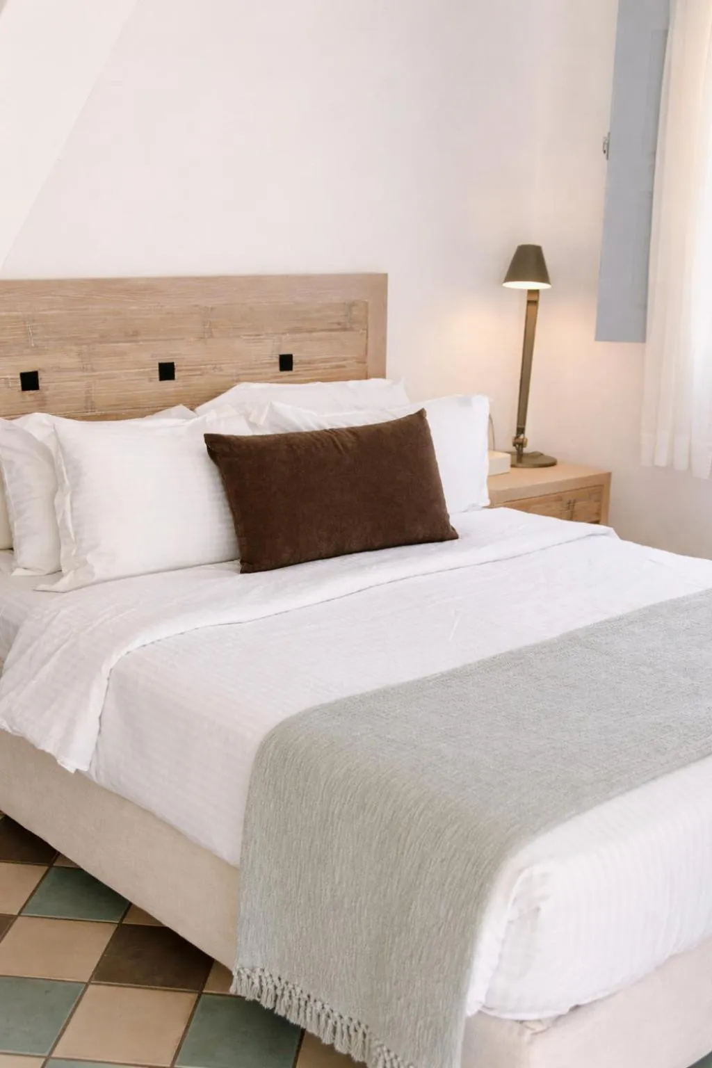 Bed in Ikastikies Suites