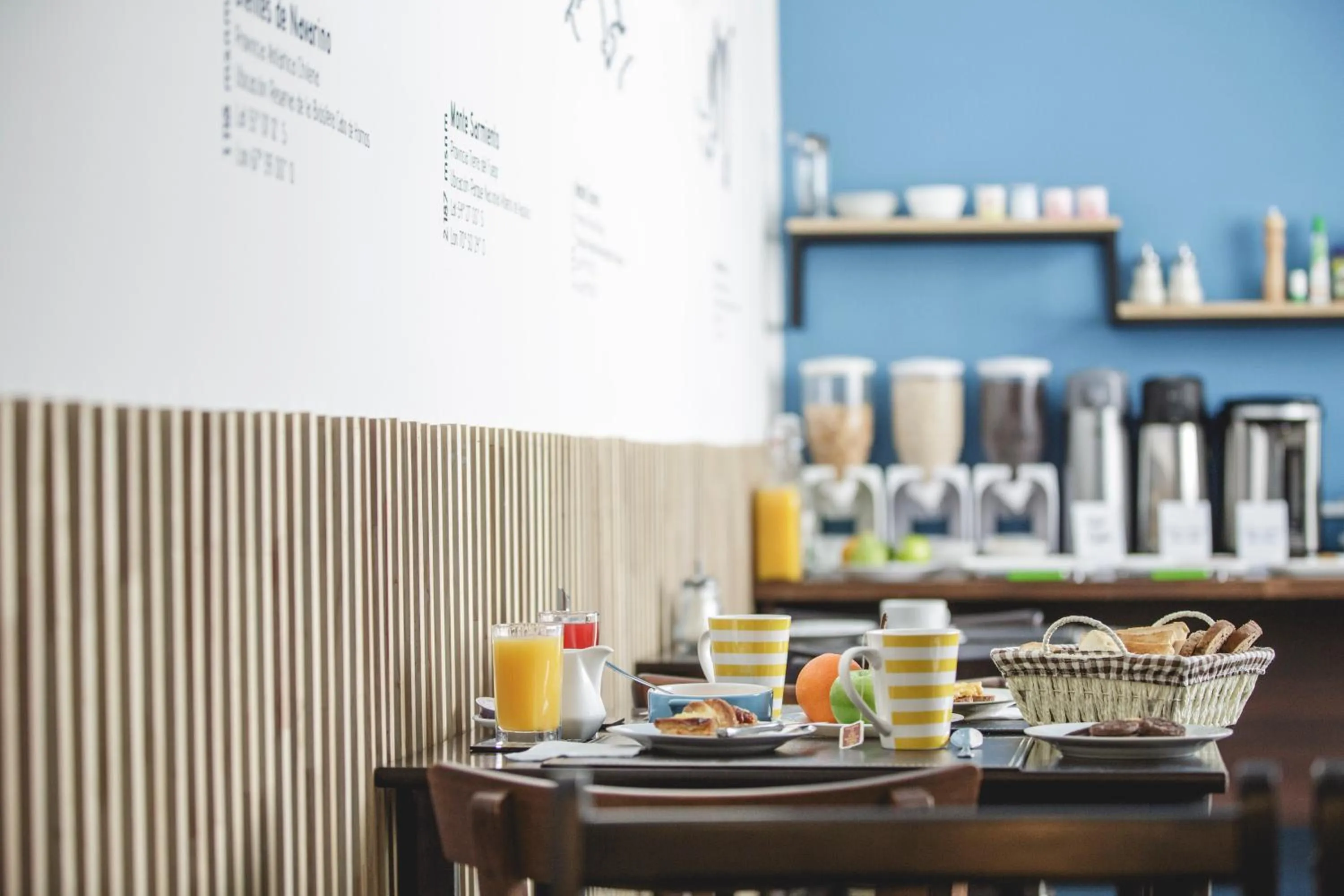 Breakfast in Hostal Ventisqueros