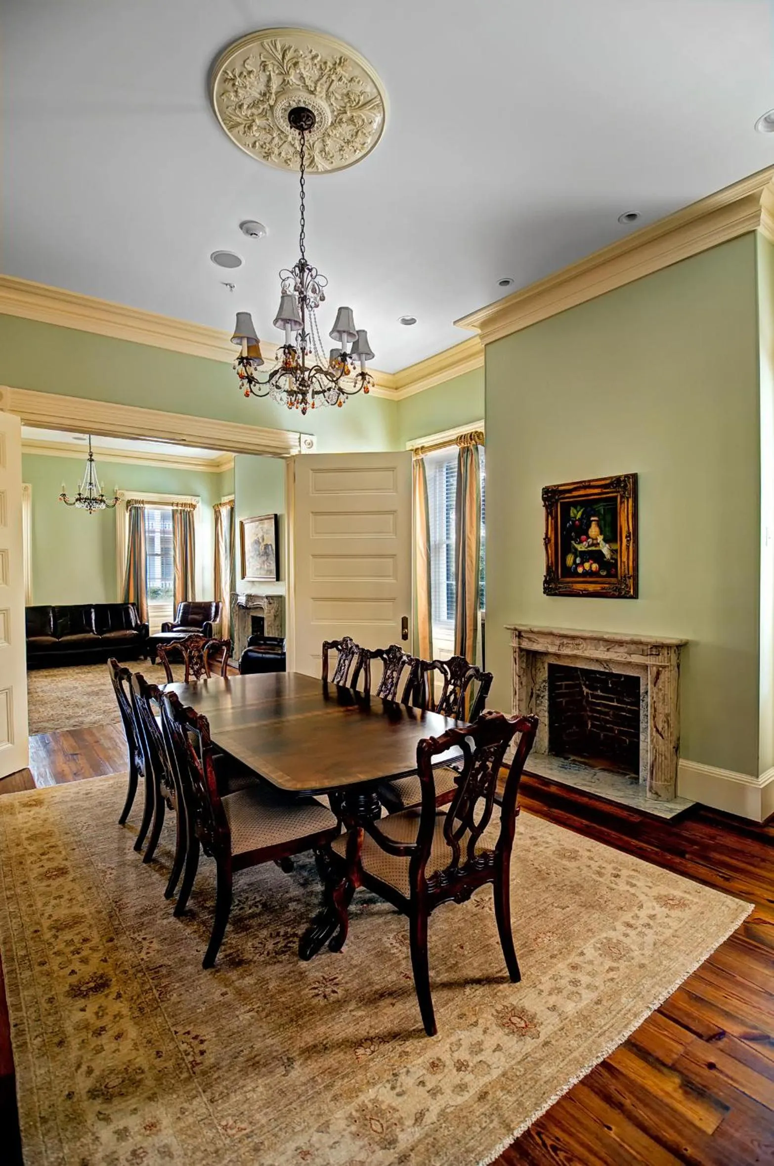 Dining area in Fort Conde Inn - Mobile