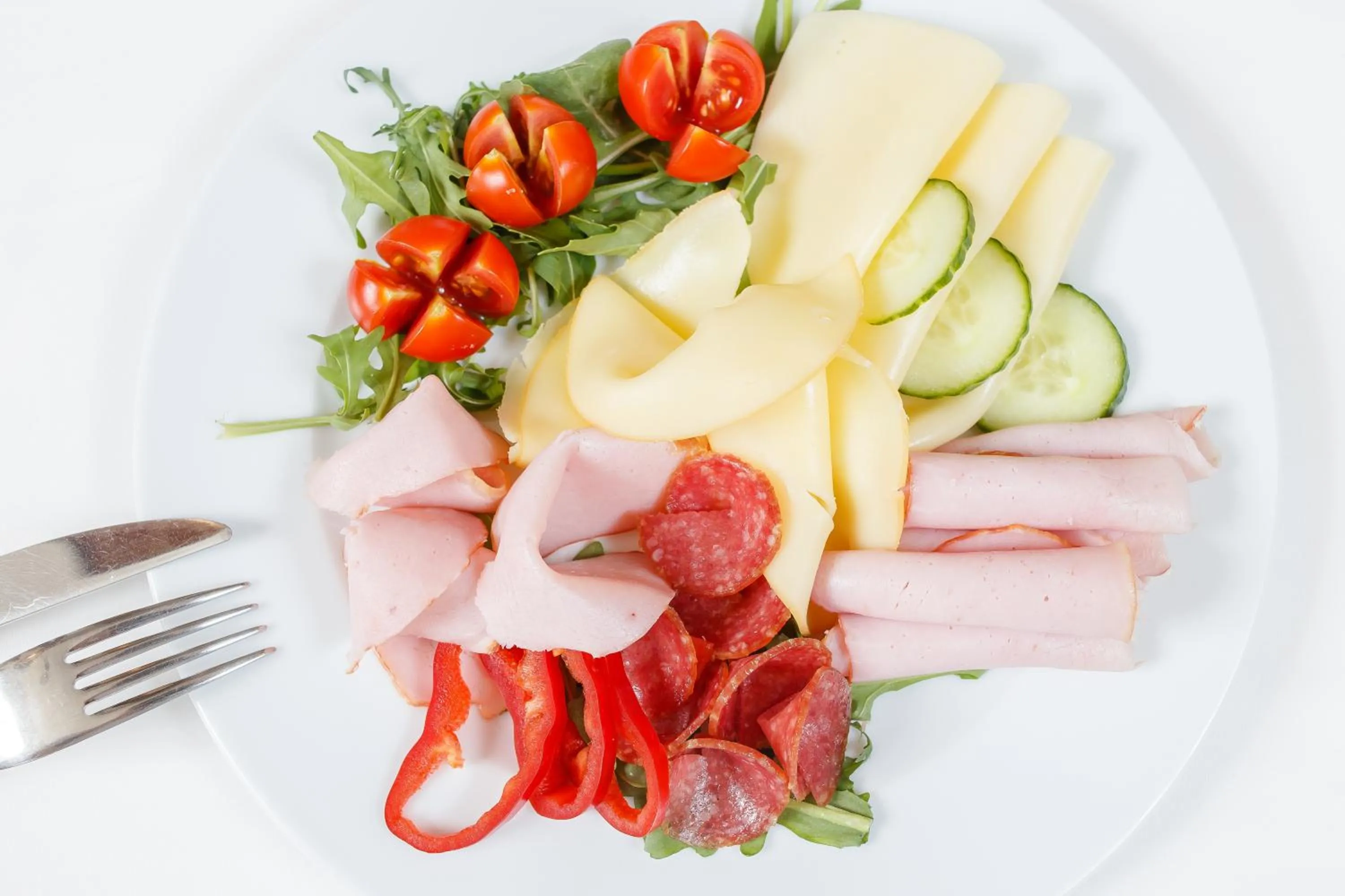 Restaurant/places to eat in International Bucharest City Centre Hotel