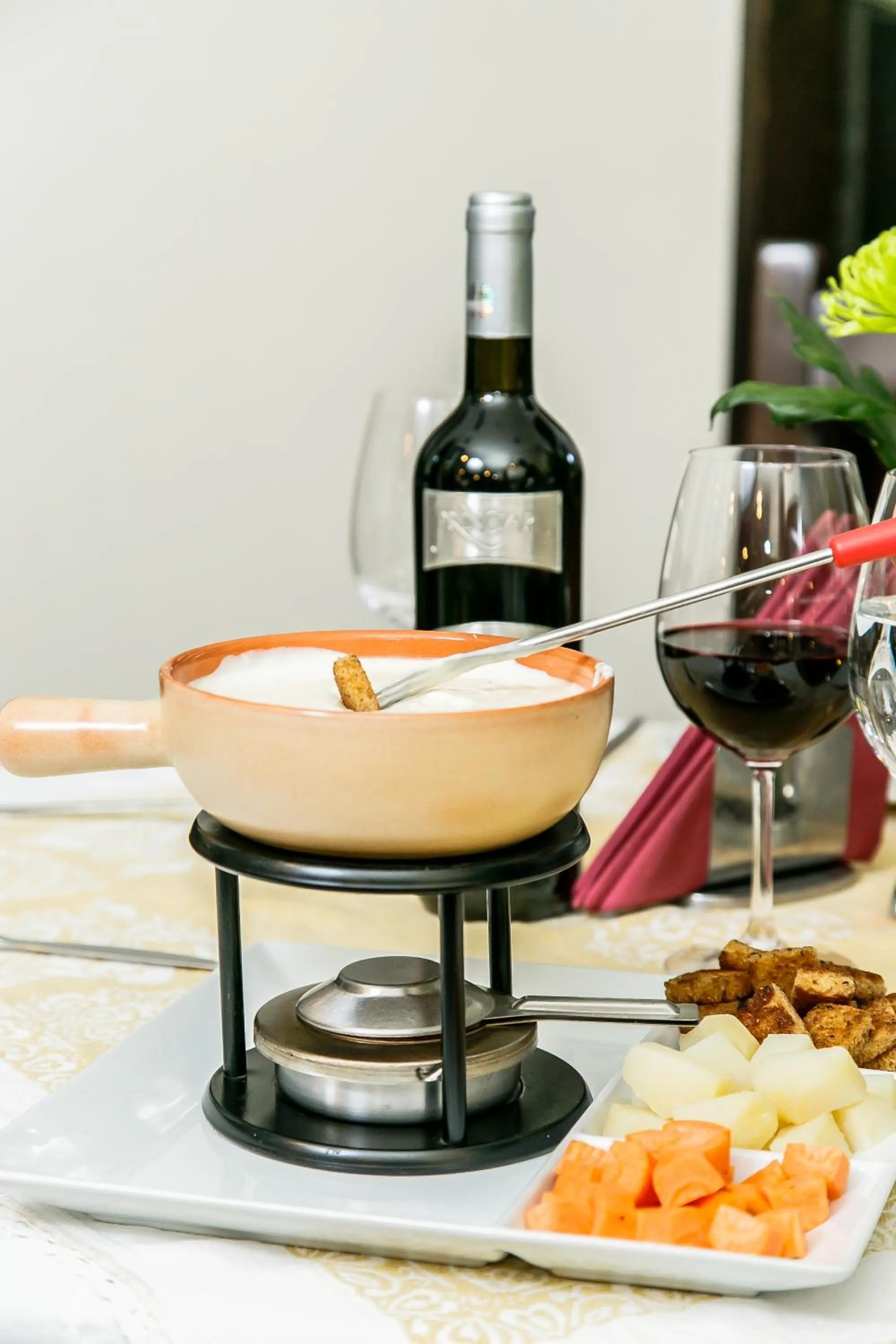 Restaurant/places to eat in International Bucharest City Centre Hotel