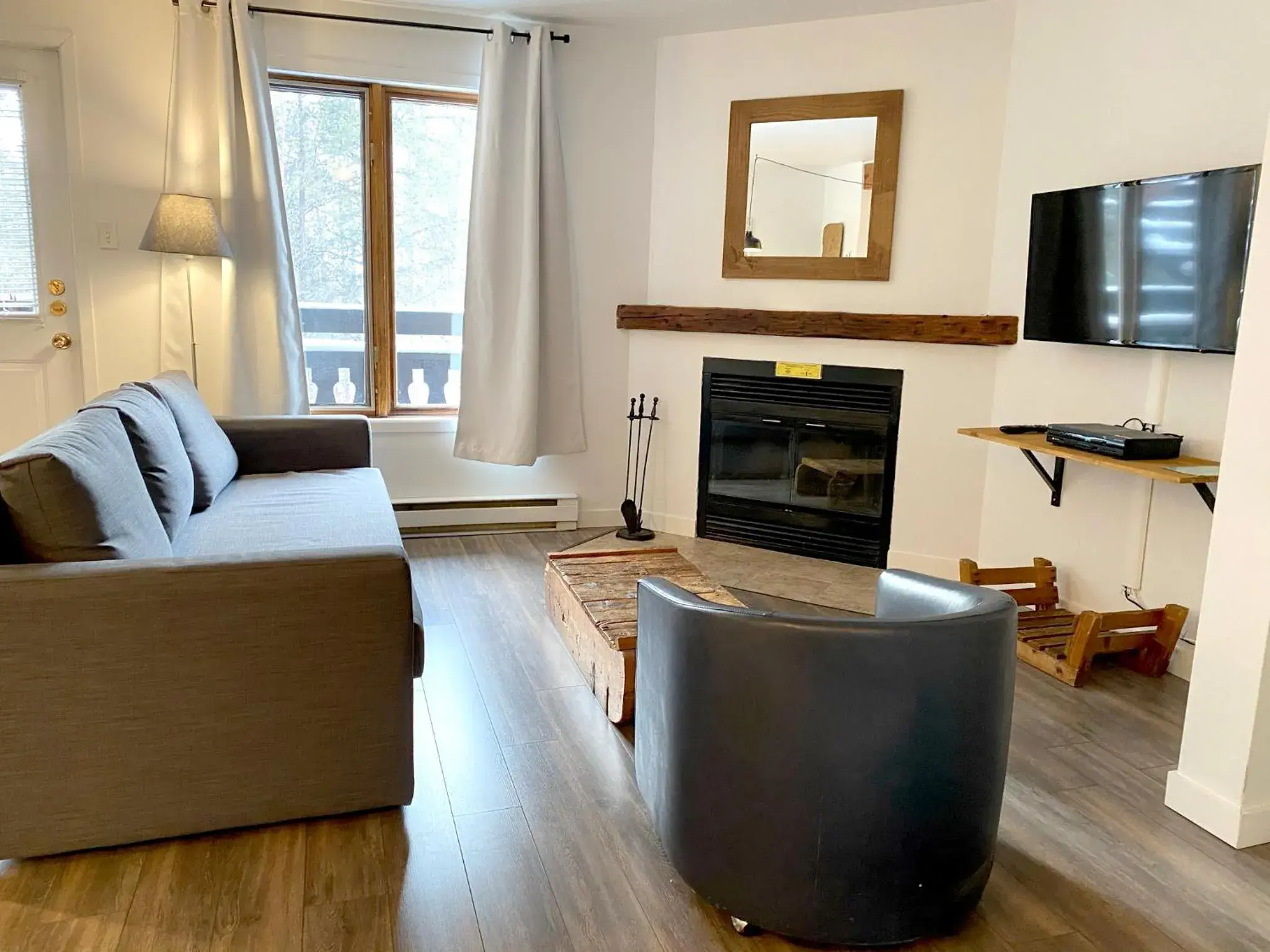 One-Bedroom Chalet in Chalets Montmorency Mont-Sainte-Anne One-Bedroom Chalet in Chalets Montmorency Mont-Sainte-Anne