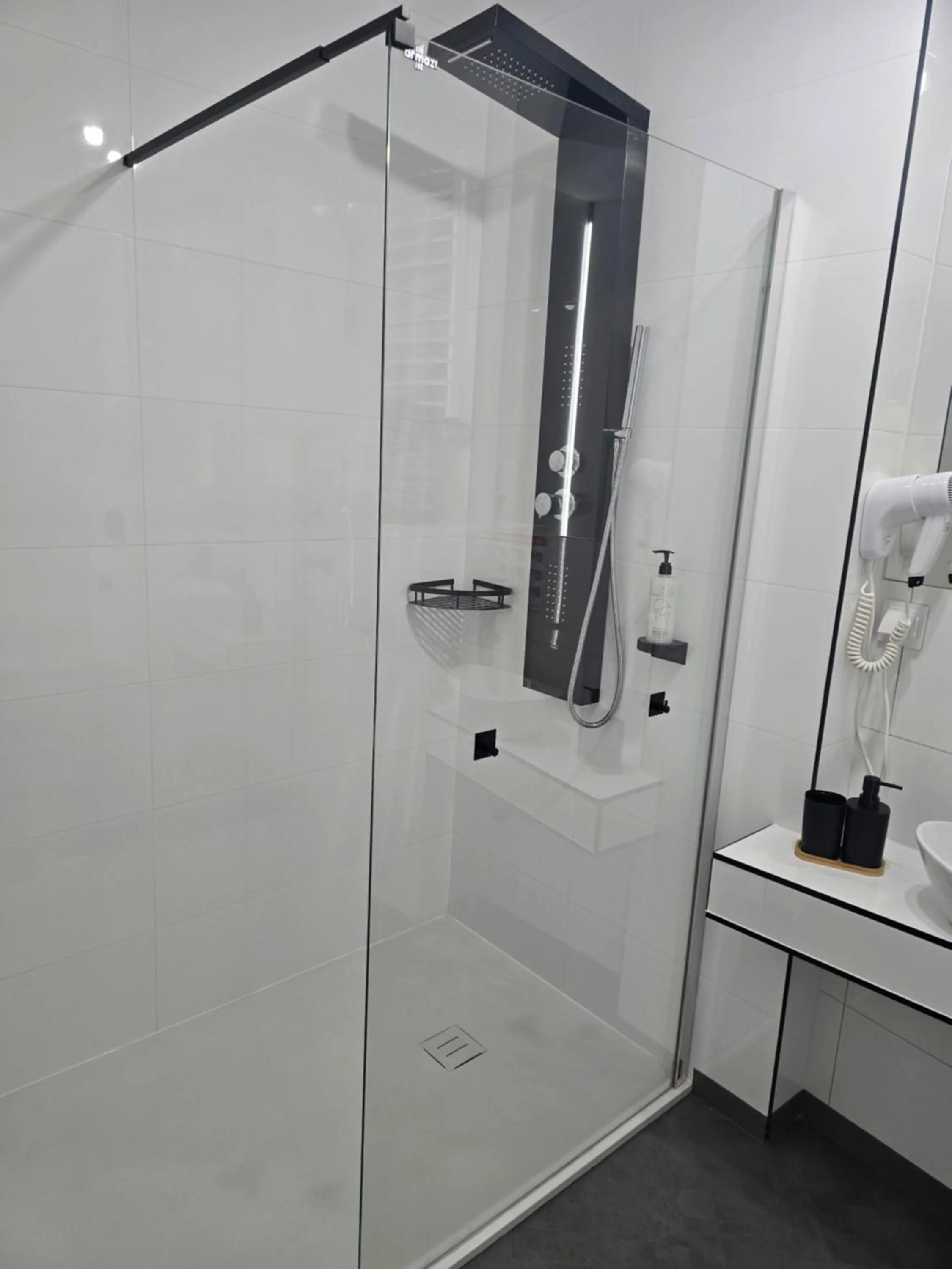 Bathroom in Eldom-NOCLEGI, Kolejowa 15 Wągrowiec