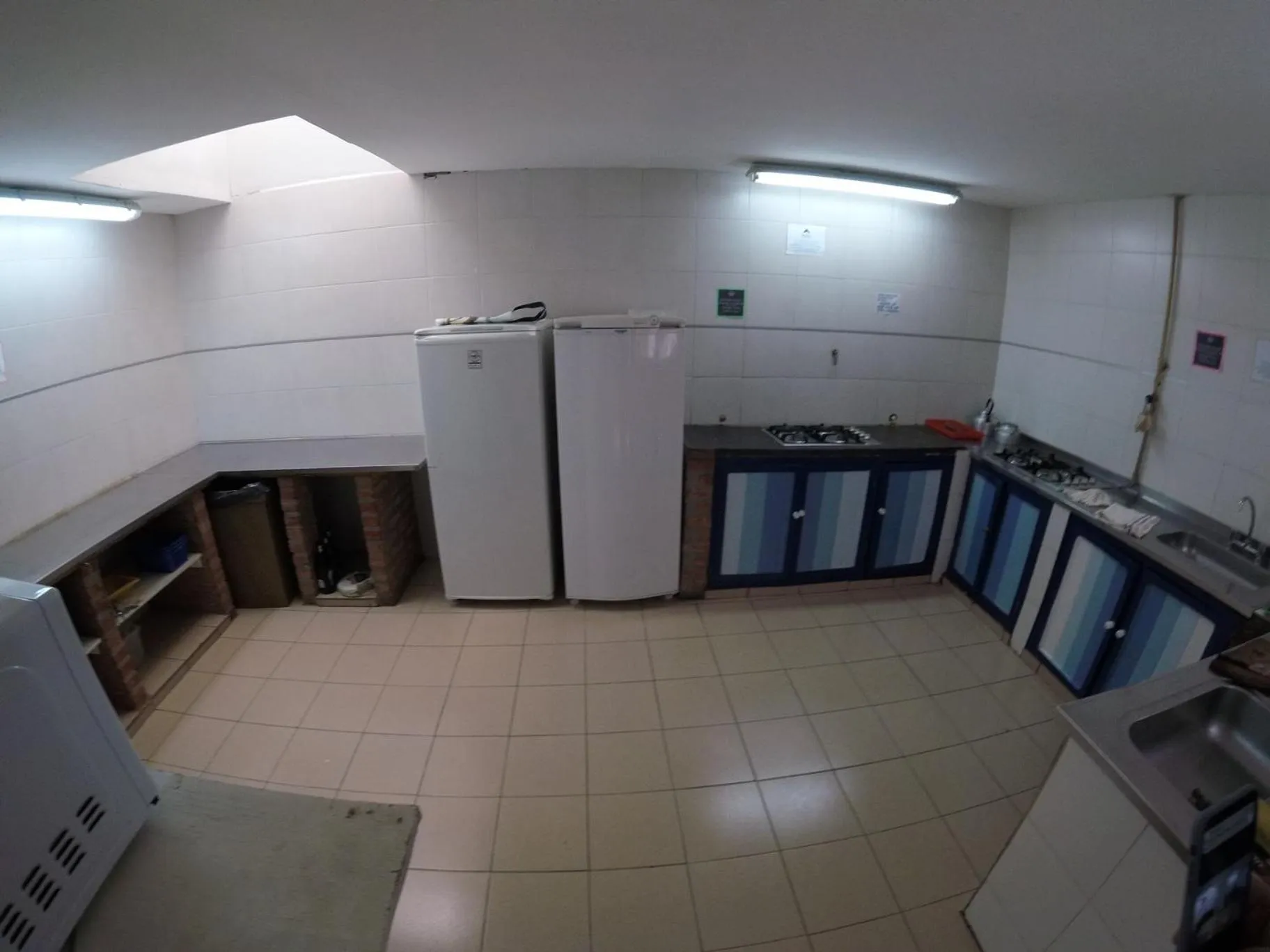 Kitchen or kitchenette in Hostel Los Pioneros