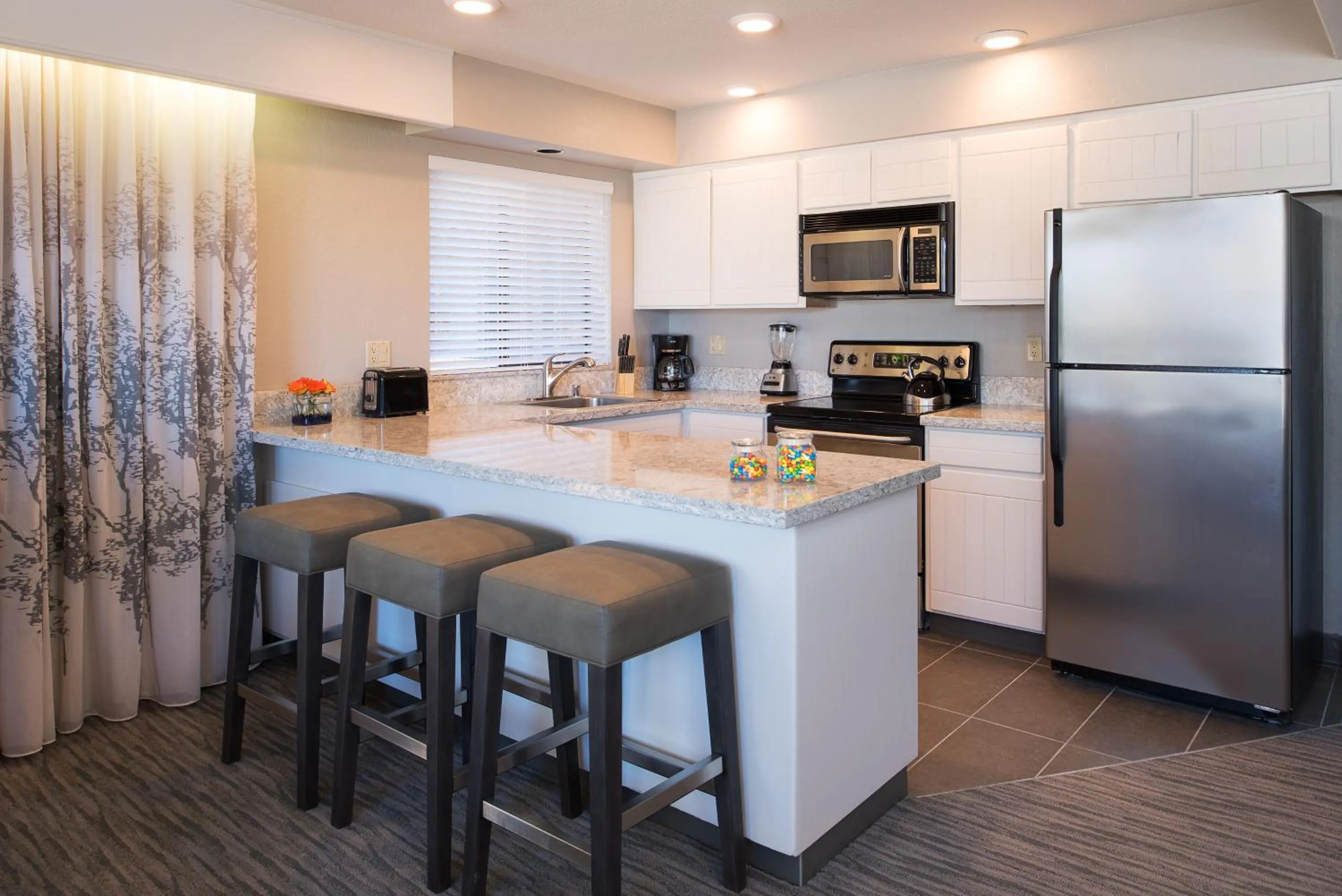 Kitchen or kitchenette in Hotel Azure