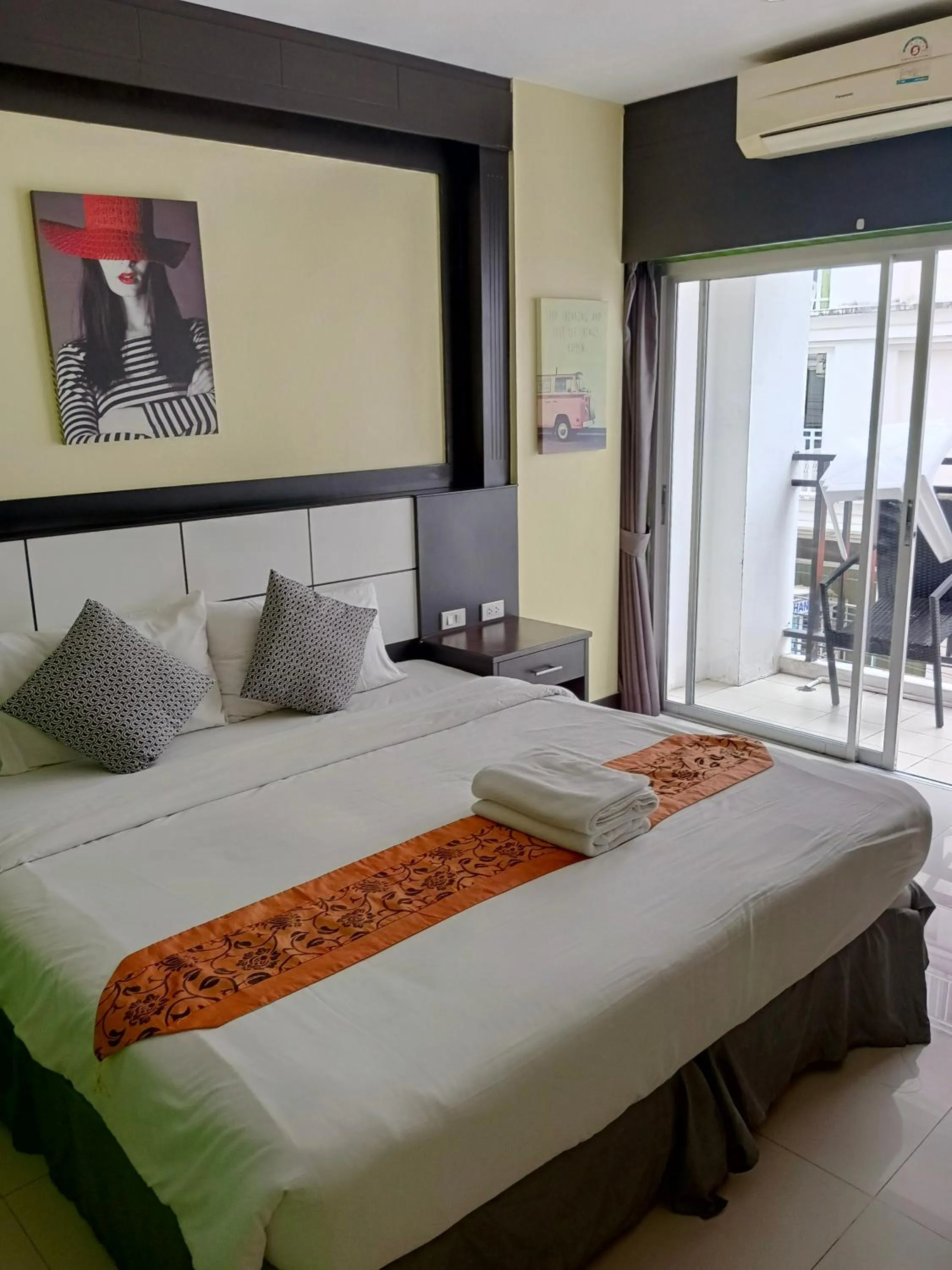 Bedroom, Bed in Star House Patong