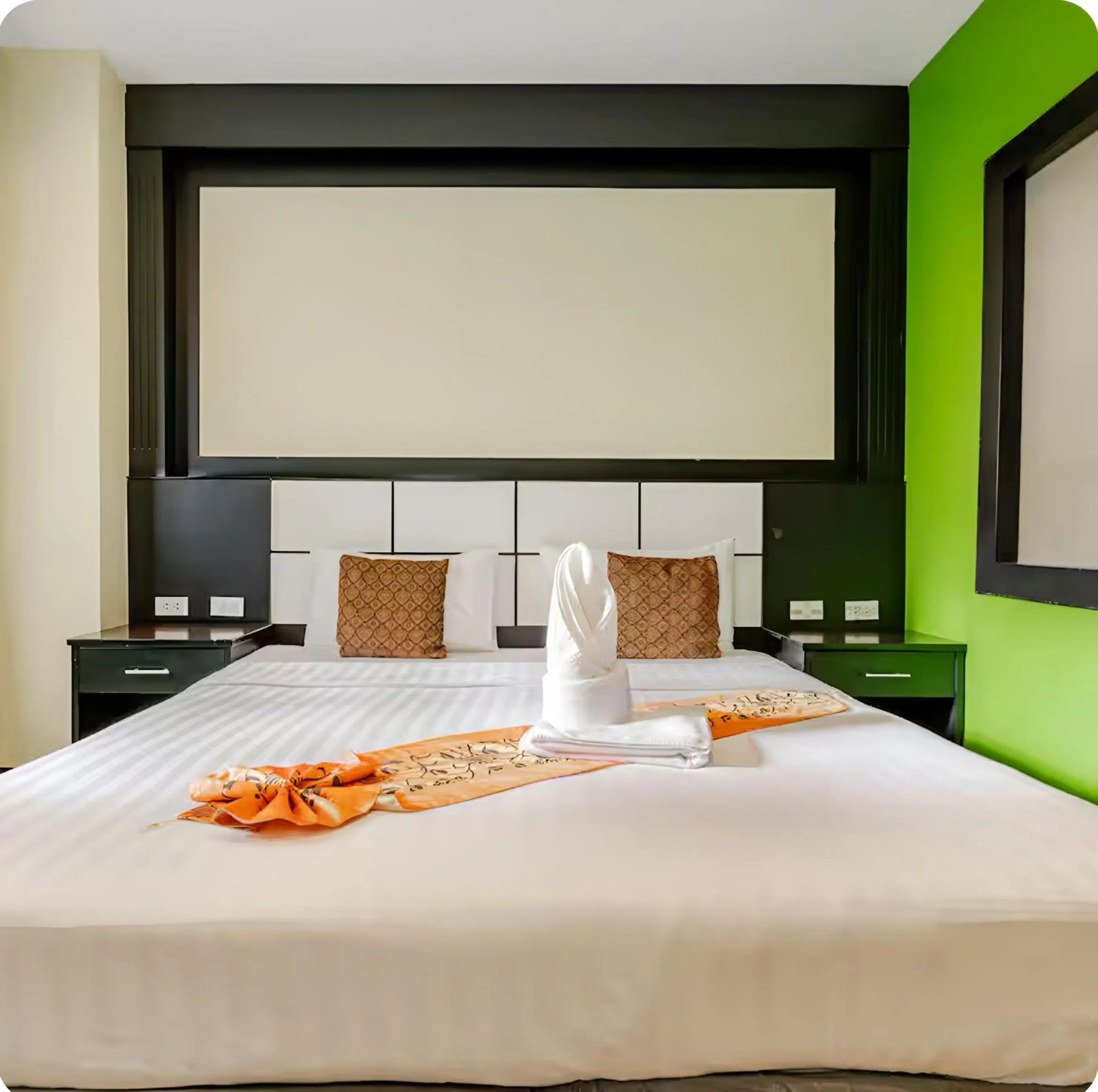 Bed in Star House Patong