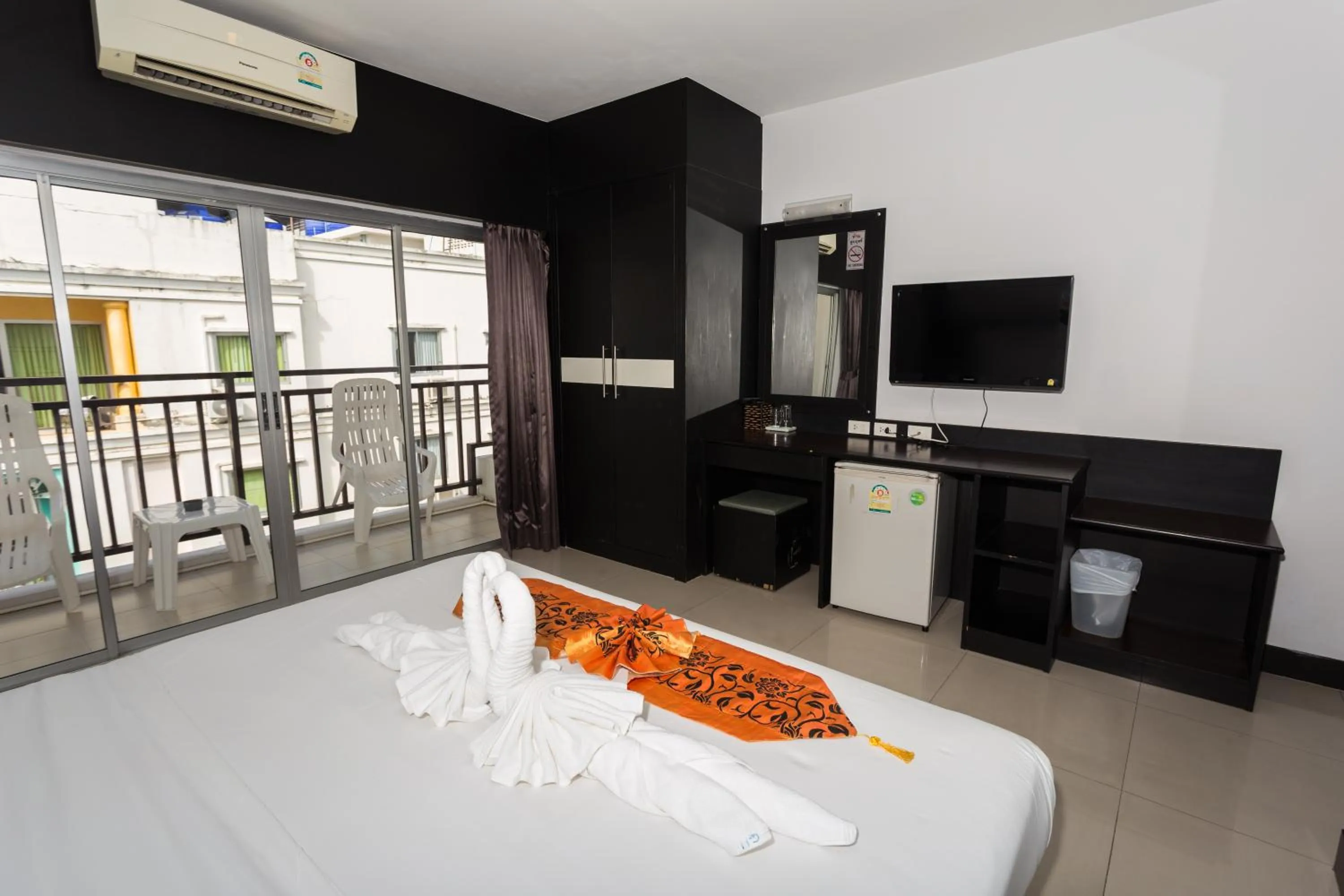 Other, Bed in Star House Patong