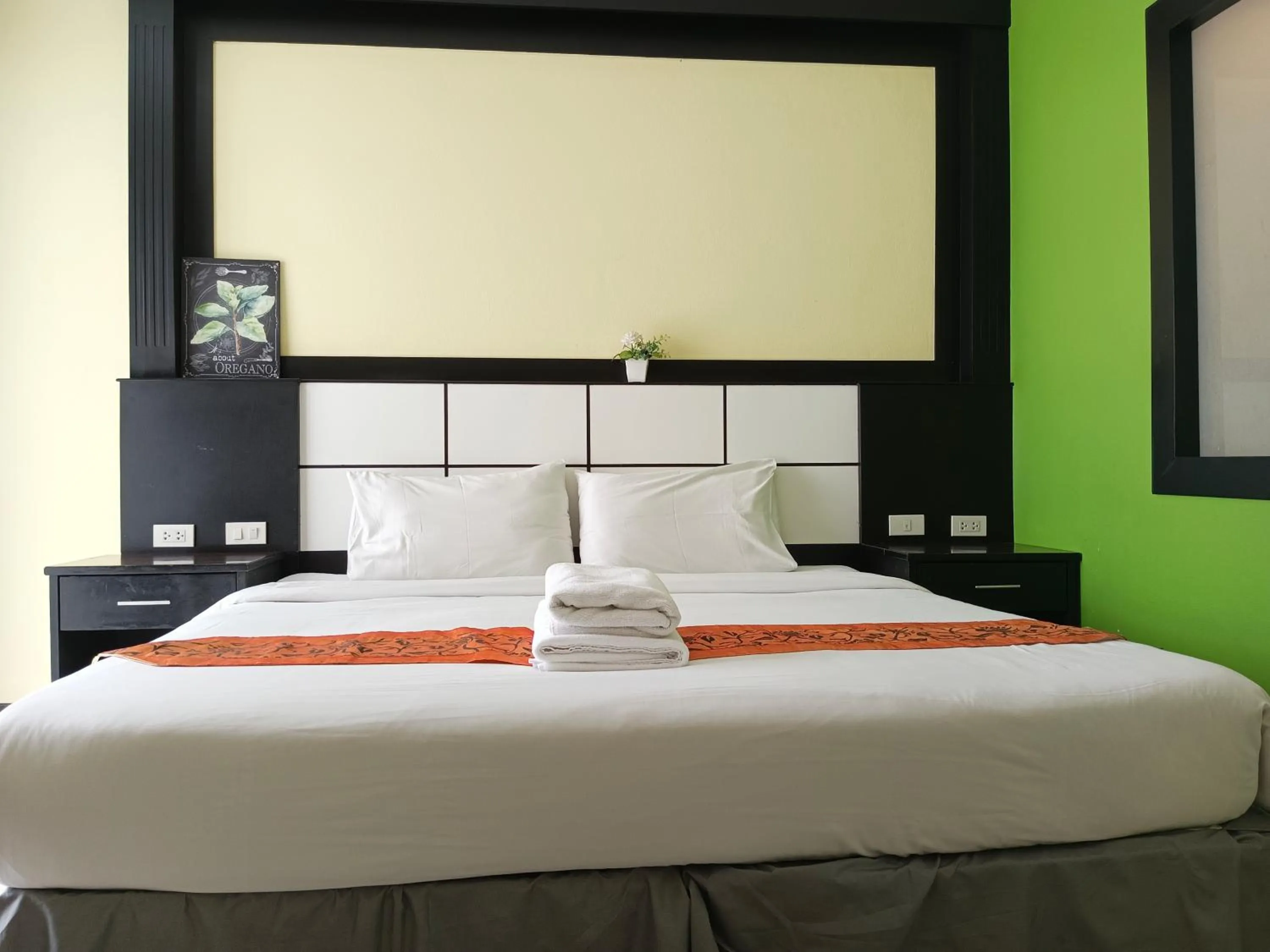 Bed in Star House Patong