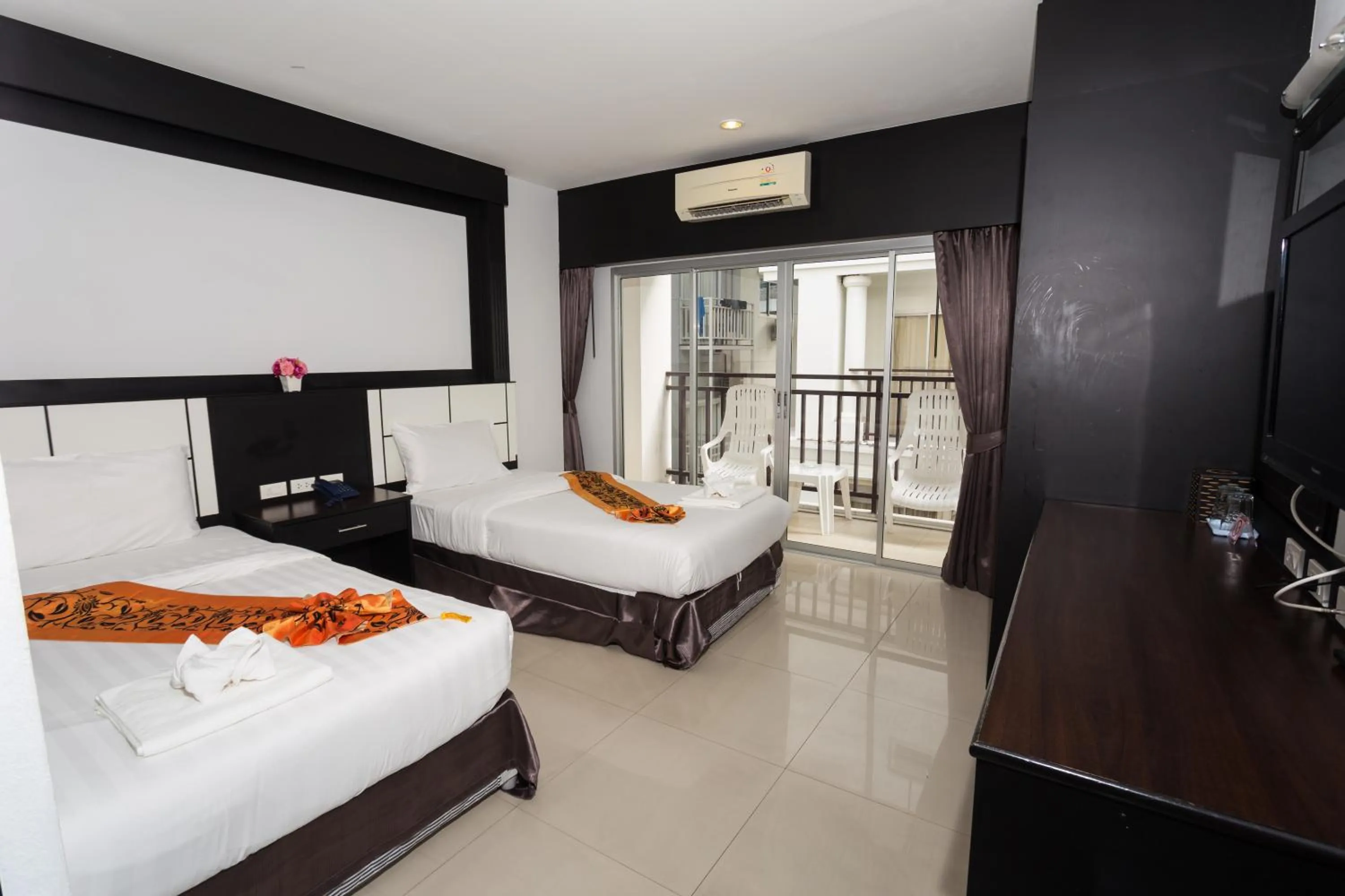 Other, Bed in Star House Patong