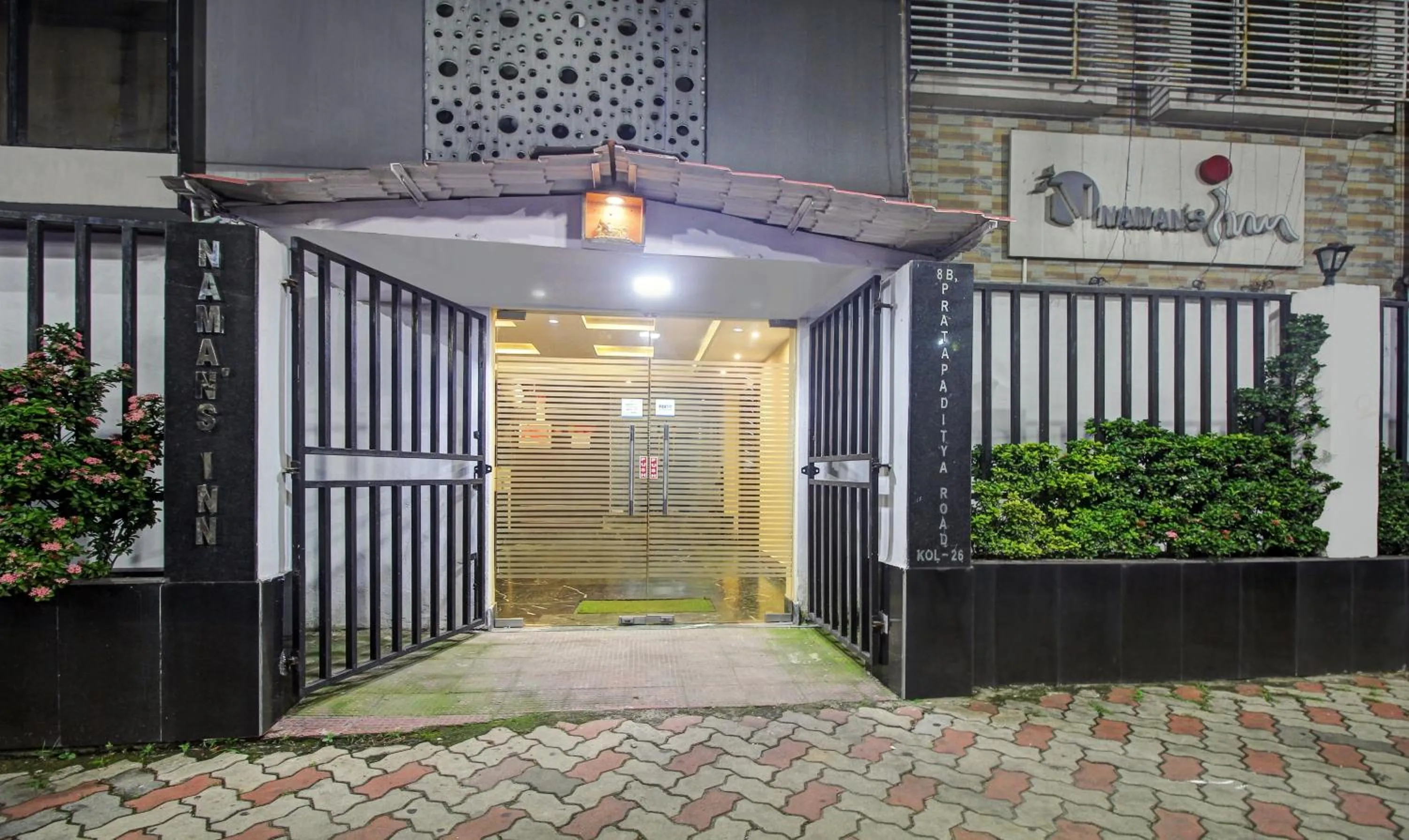 Facade/entrance in Treebo Naman'S Inn Near Kalighat Mandir