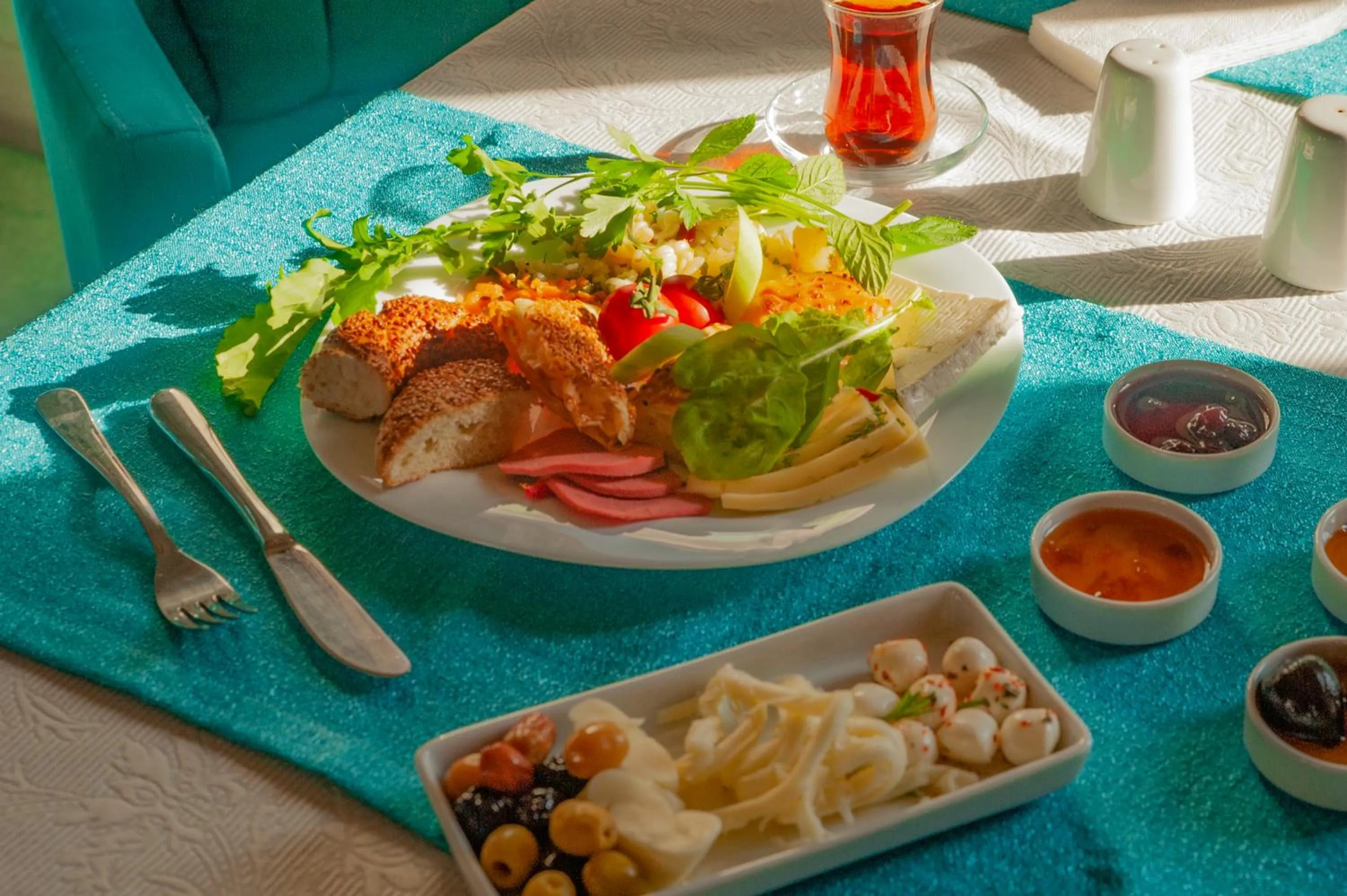 Breakfast in Ottoman Cave Suites