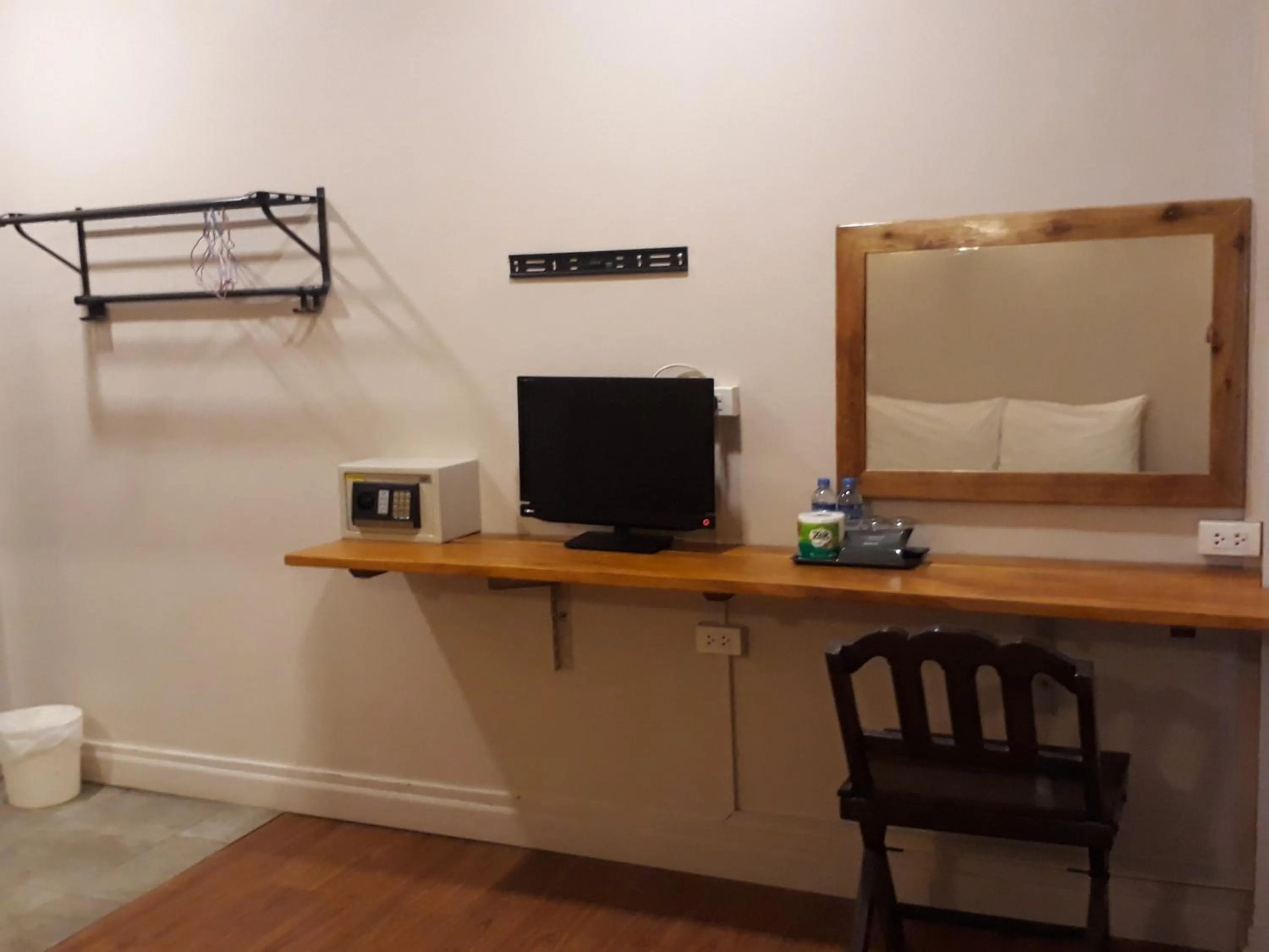 Communal lounge/ TV room in Laos Haven Hotel