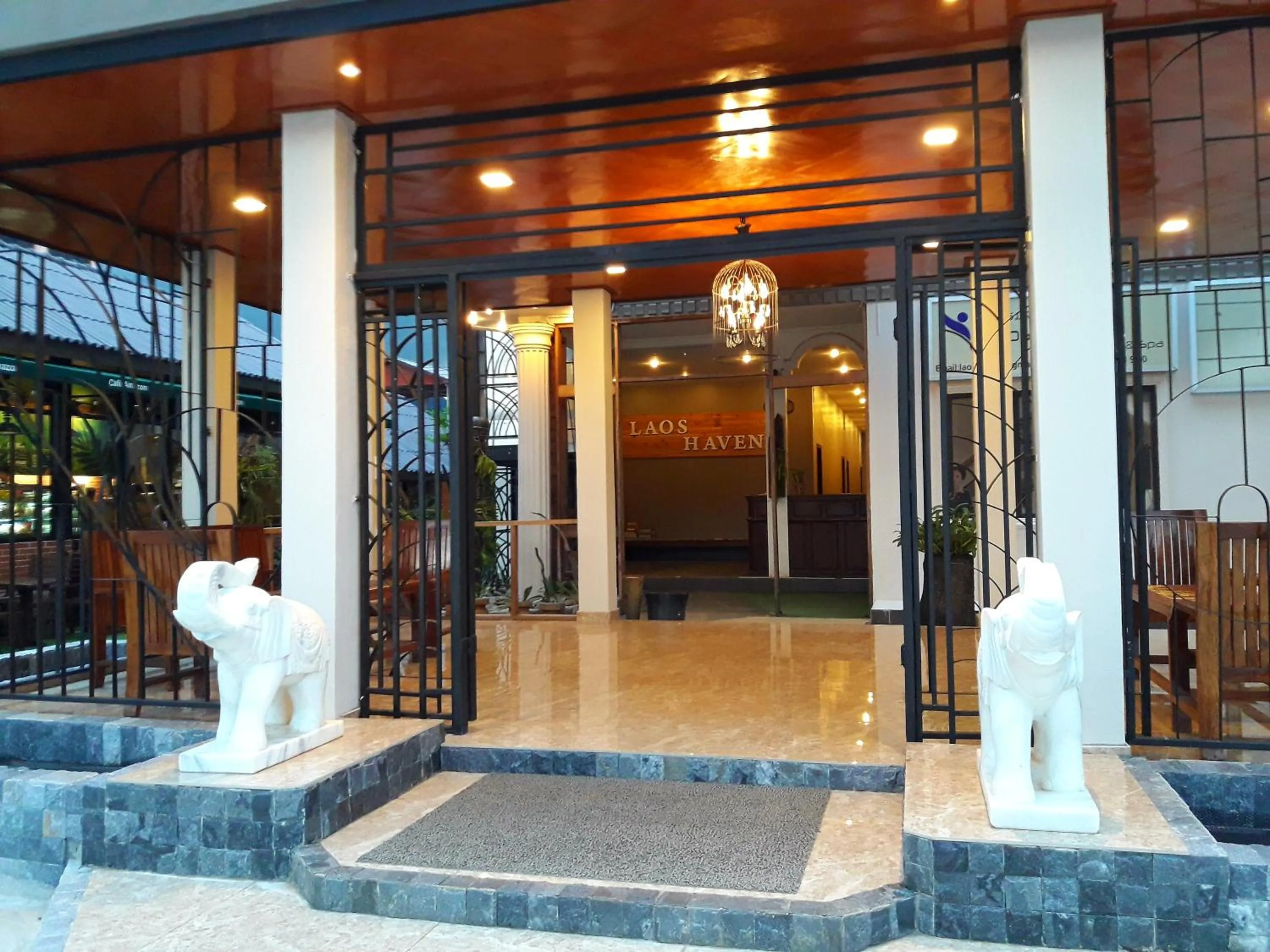 Facade/entrance in Laos Haven Hotel
