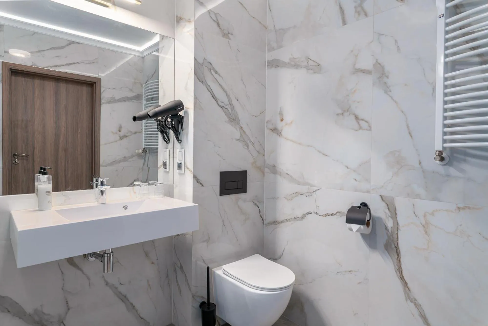 Bathroom in Hotel Europejski Wrocław Centrum