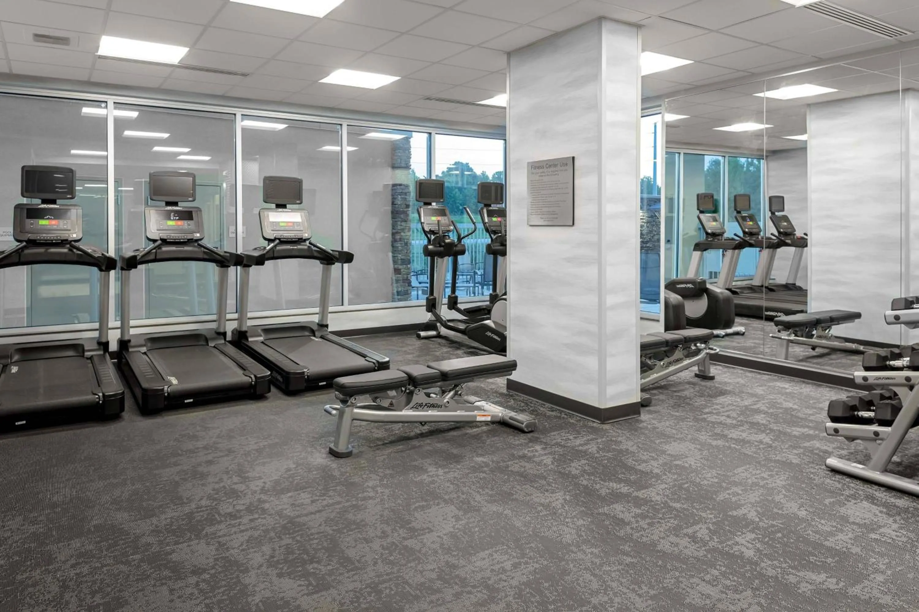 Fitness centre/facilities in Fairfield Inn & Suites by Marriott Memphis Collierville