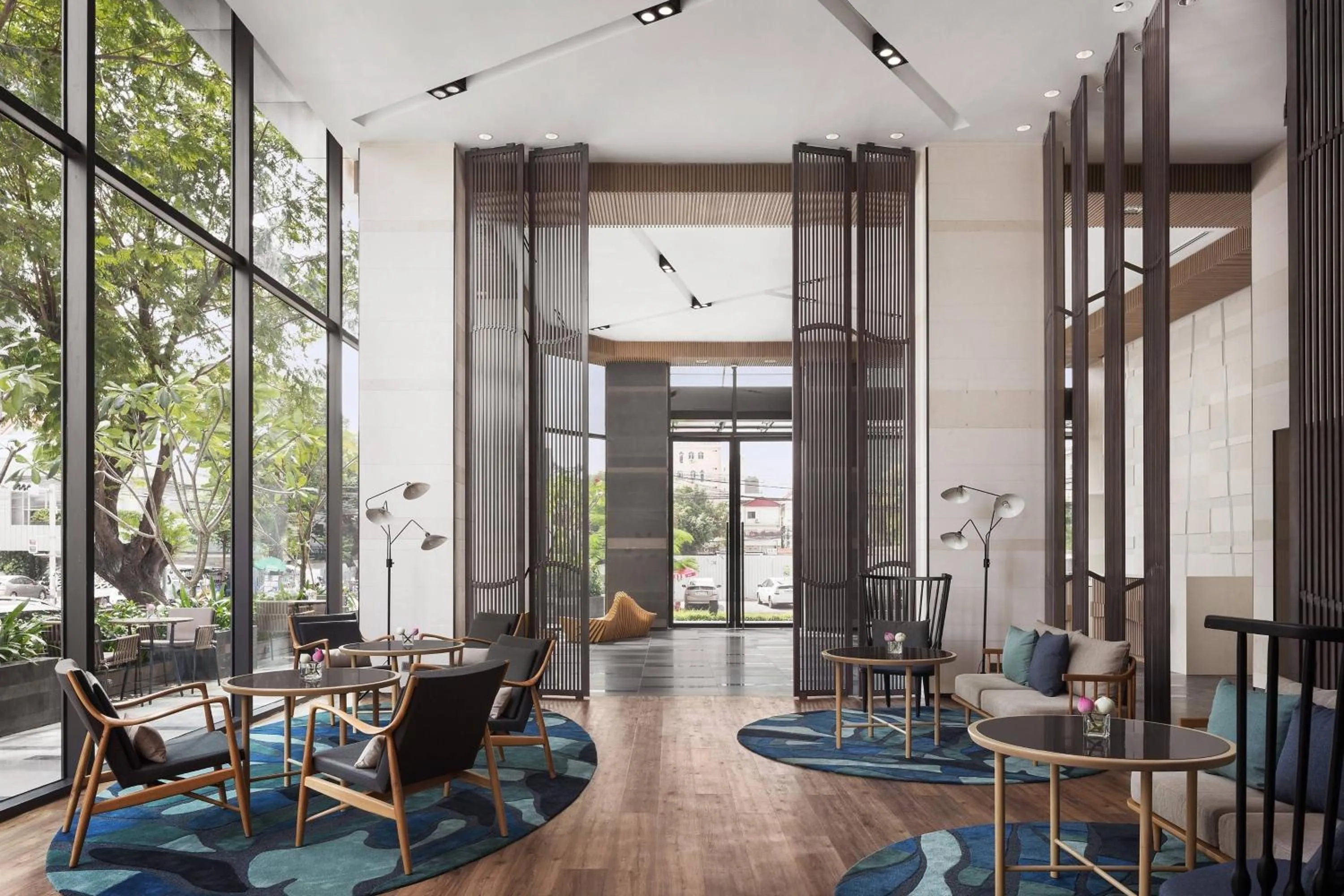 Lounge or bar in Courtyard by Marriott Phnom Penh