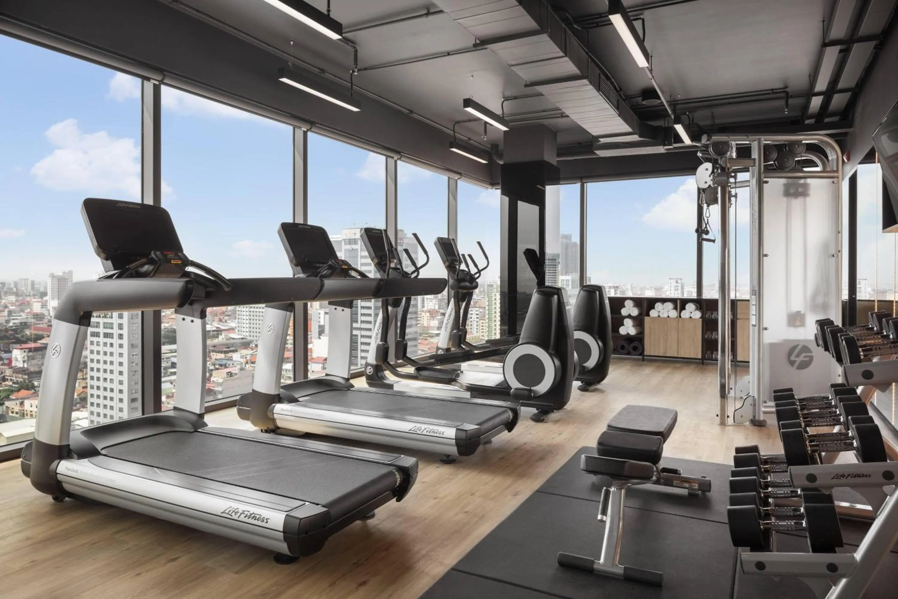 Fitness centre/facilities in Courtyard by Marriott Phnom Penh