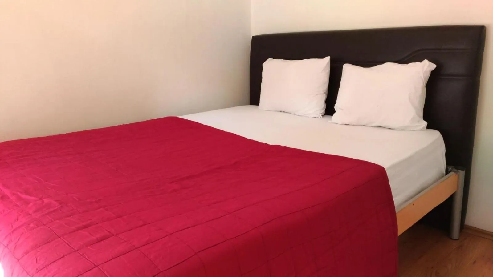 Bed in Kevin's Hostel