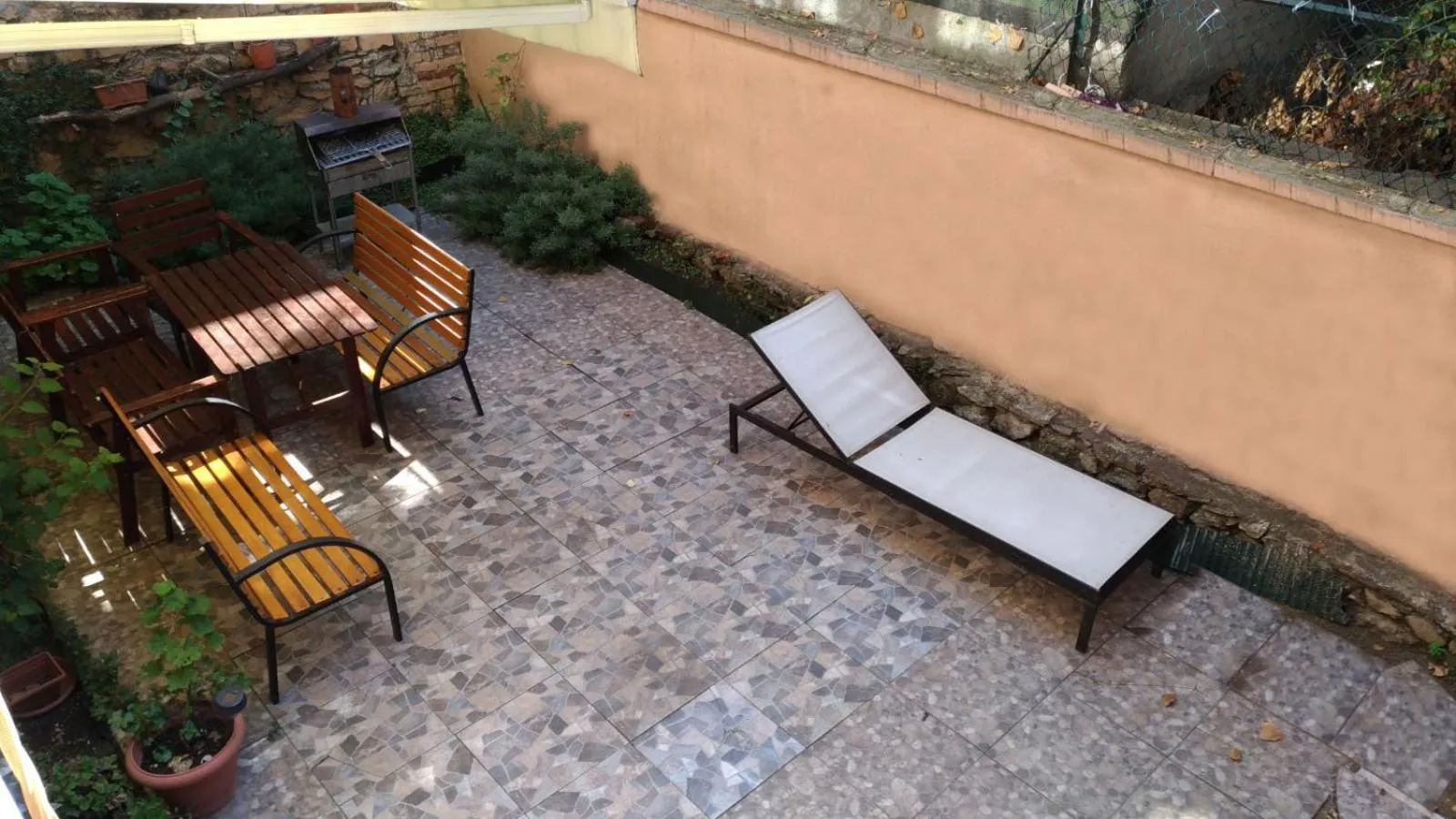 BBQ facilities in Kevin's Hostel