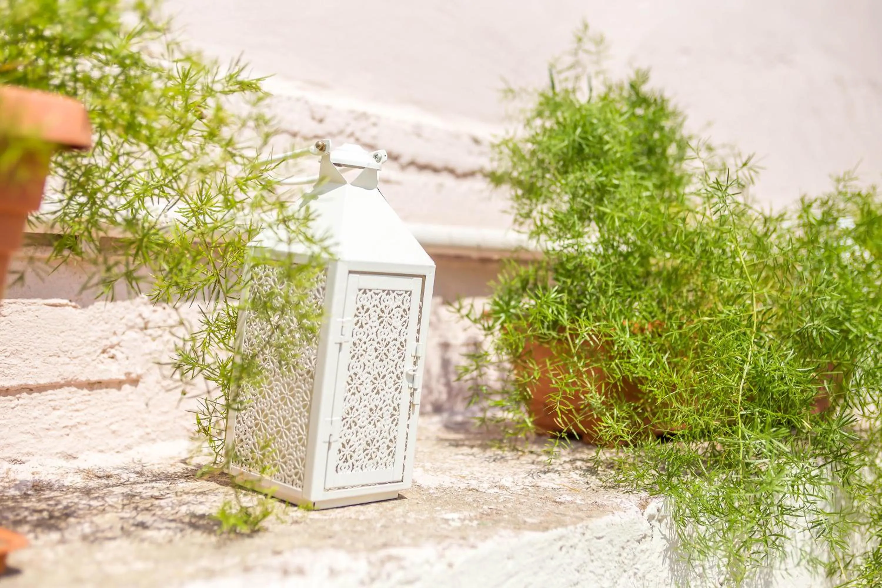 Decorative detail in Iatridis Studios Faliraki