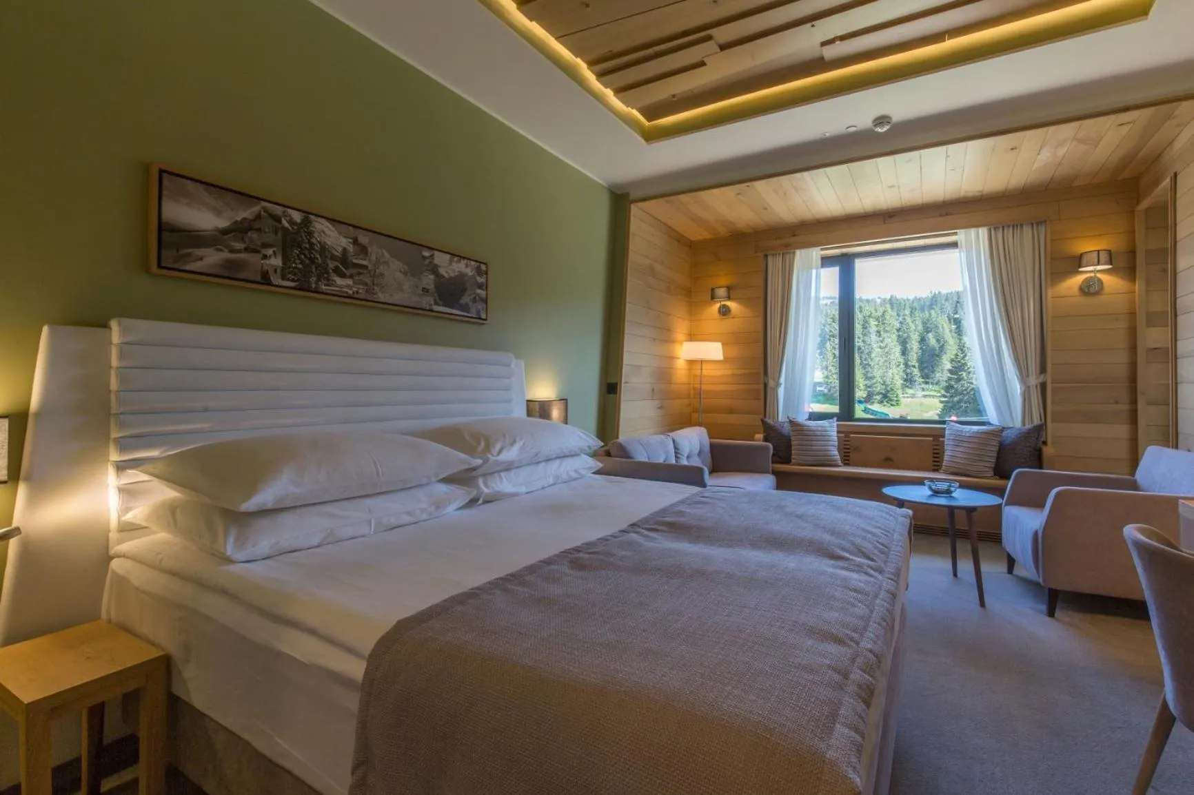 Bed in Gorski Hotel & Spa