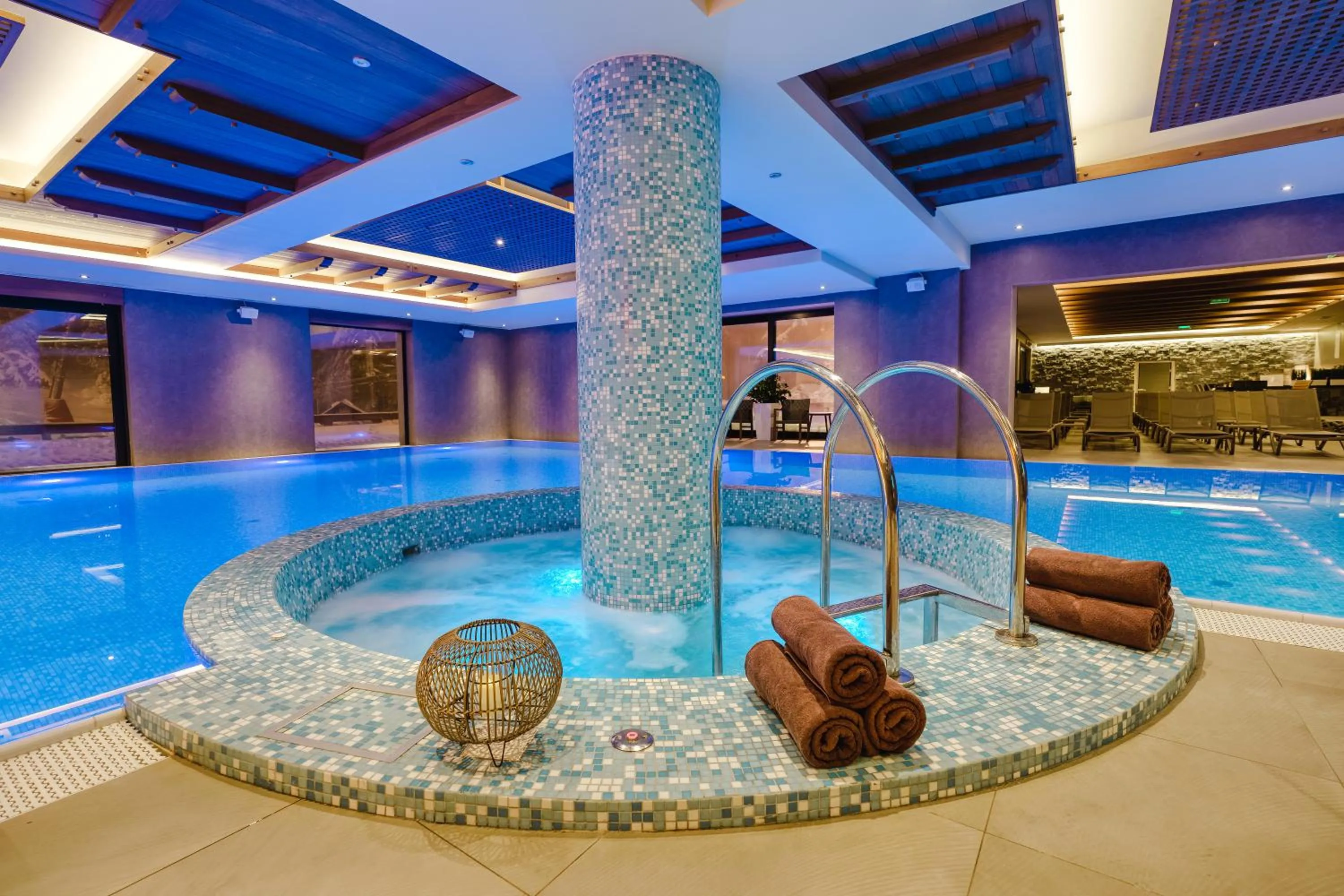 Swimming pool in Gorski Hotel & Spa